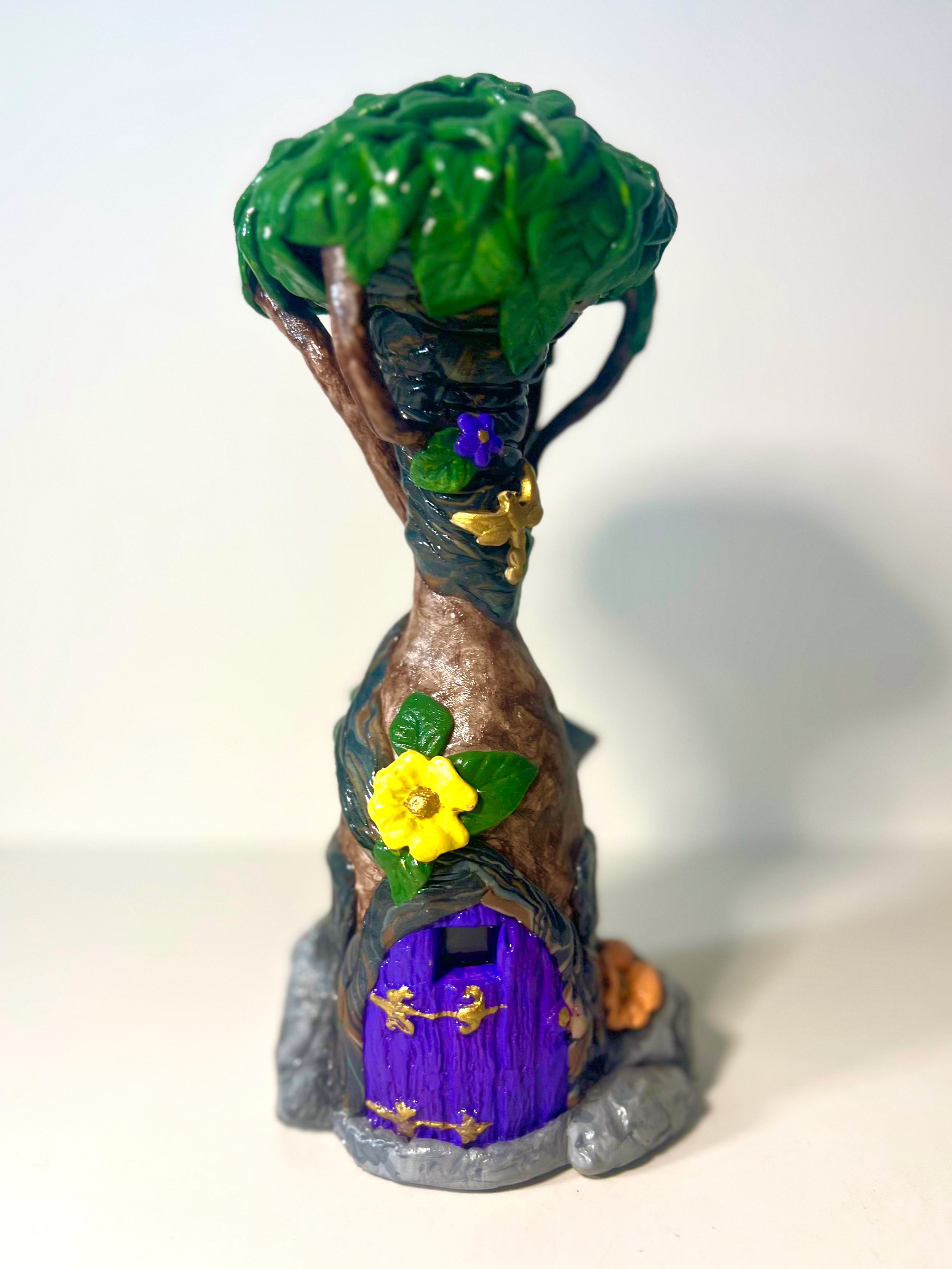 Twisted Treetop