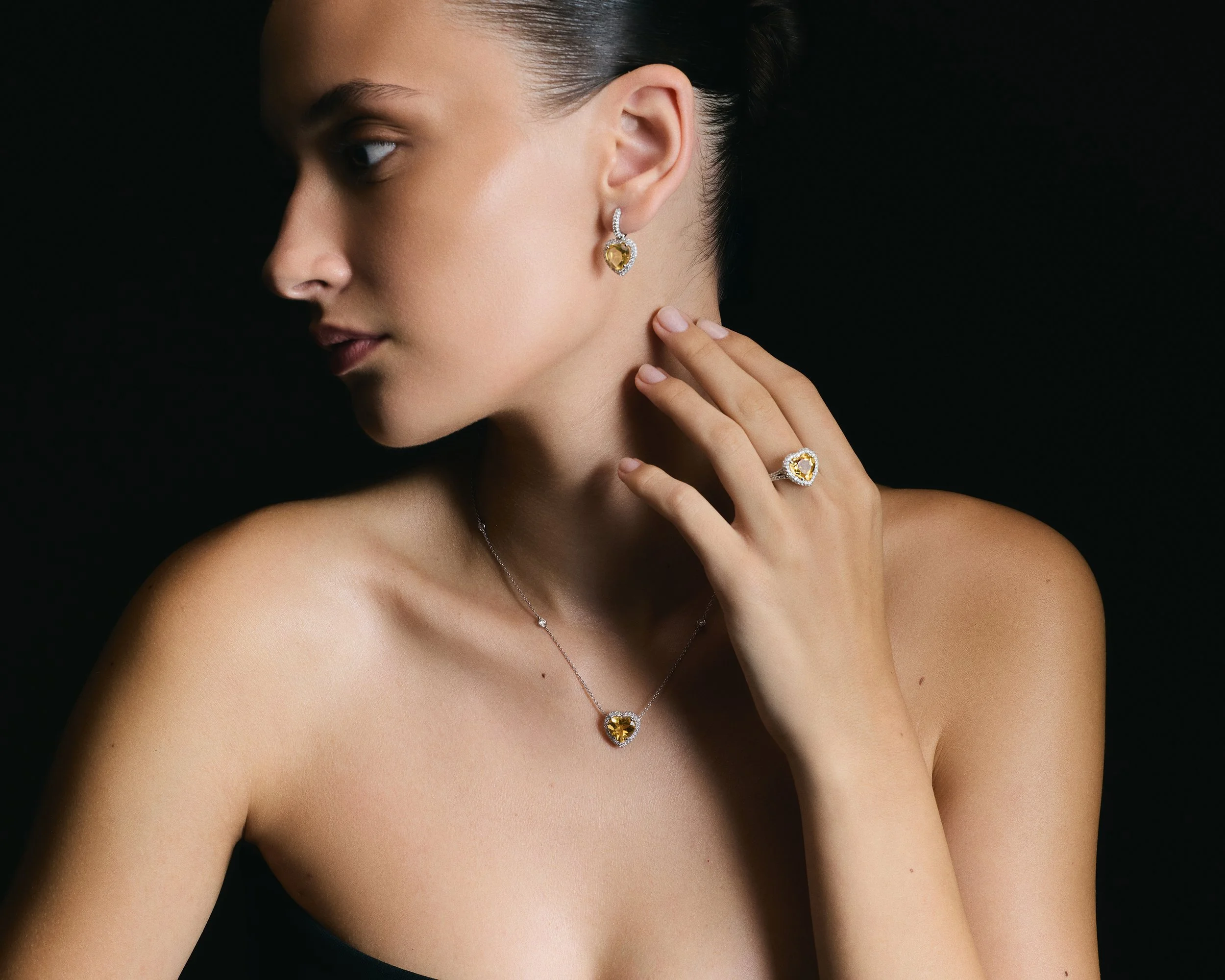 Aponine_17_1791 copy.jpg