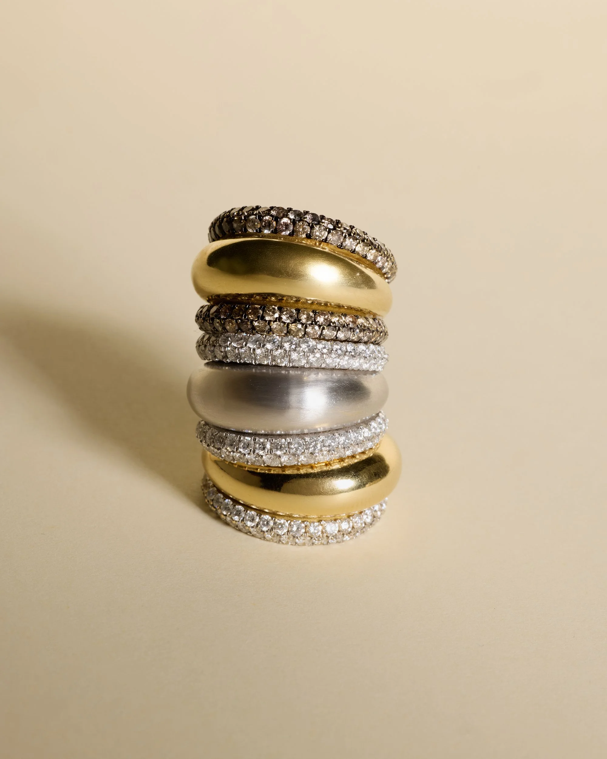 Aponine_Stillife_22_0570 copy.jpg