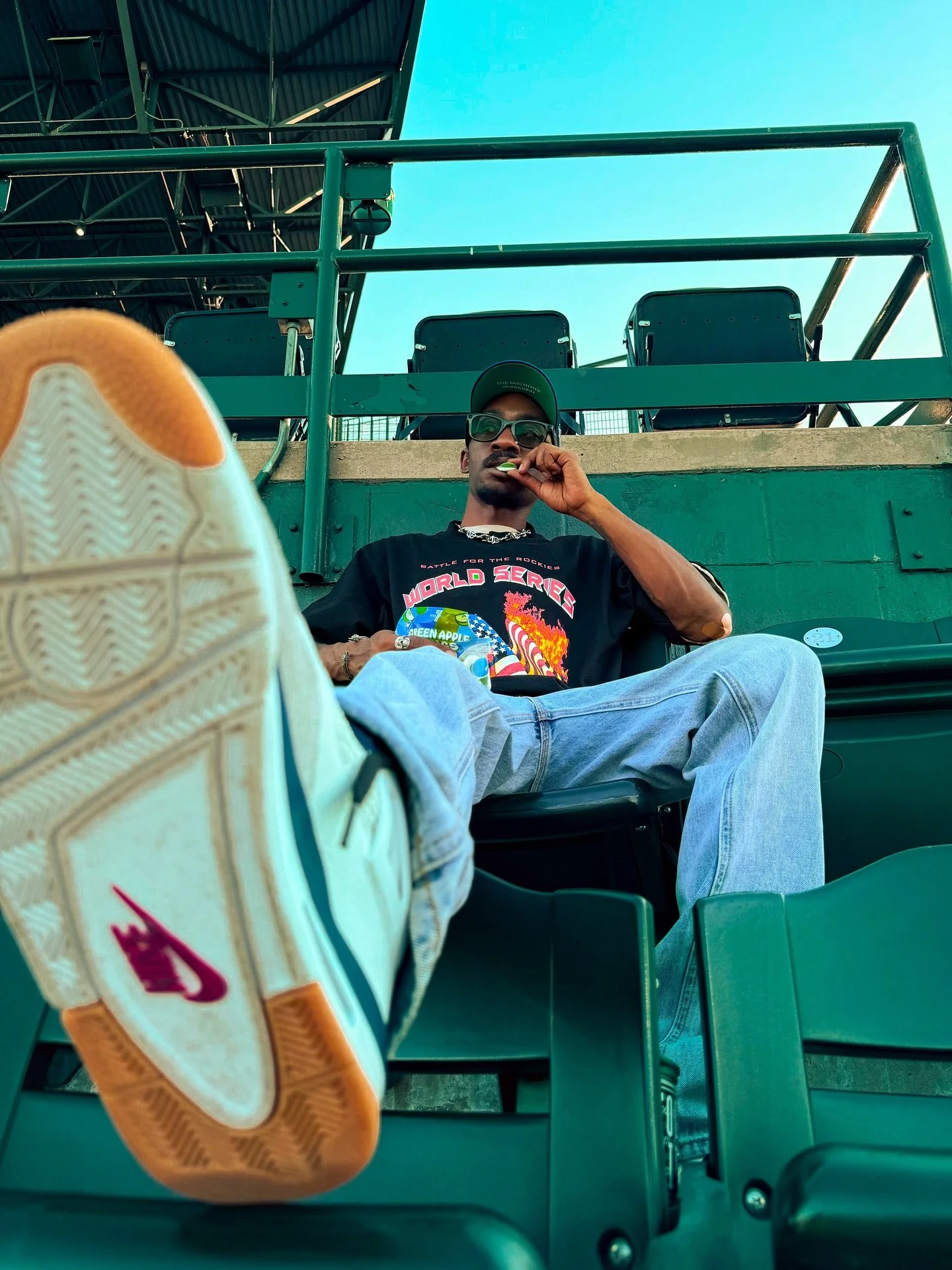 Shop is open &mdash; @mo.dem_ x @uncomn_wealth 

Available Online + In-Person 

Krow for @mo.dem_ x @uncomn_wealth 

USE CODE: SERVER // FREE SHIPPING 
✈️ 🚐📦 🌐

[#] #WorldSeries #Game7 #9inning #Baseball #PopUpShop #Fyp #explore #streetwear #4thof