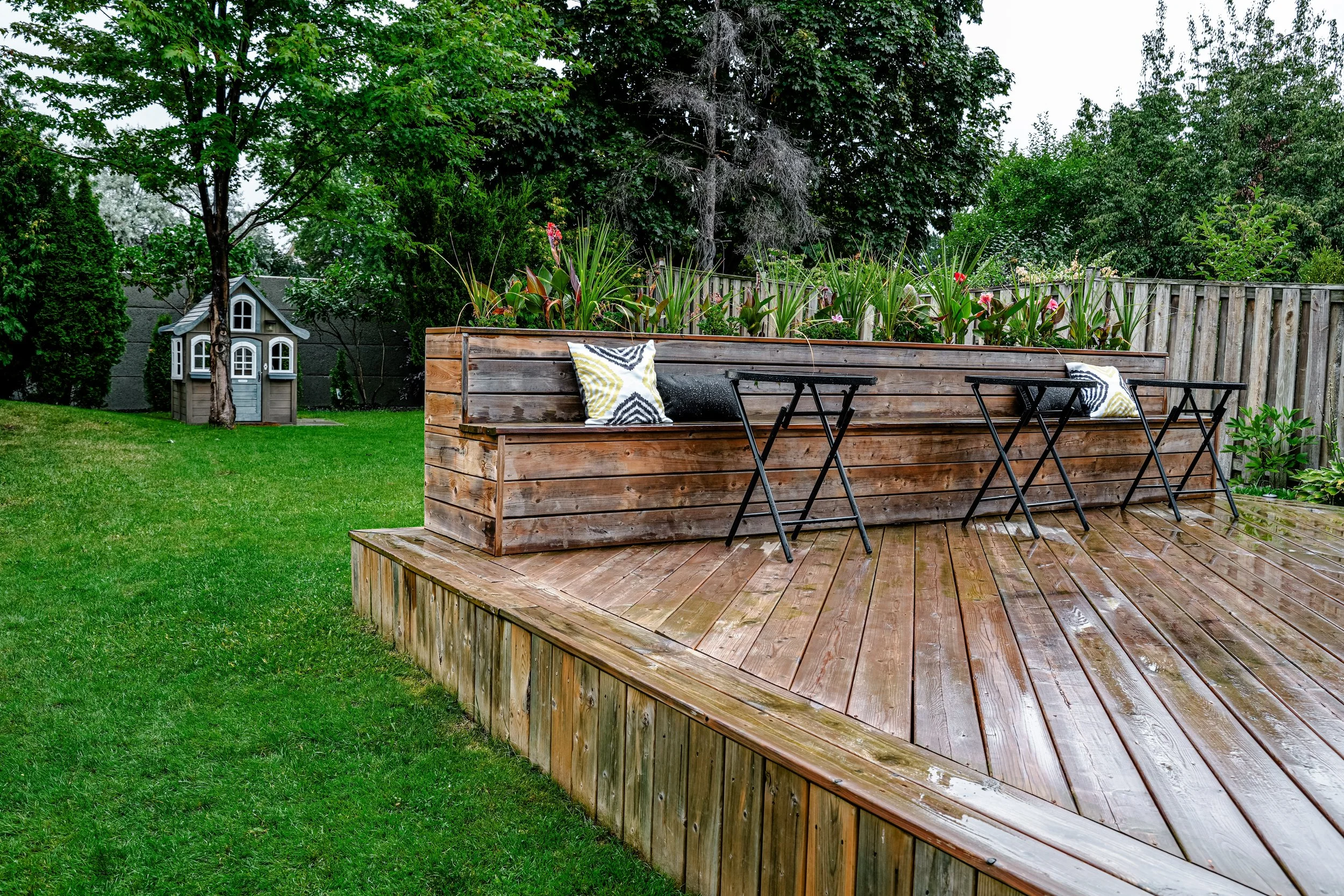 393 Hansen Rd N (12).jpg