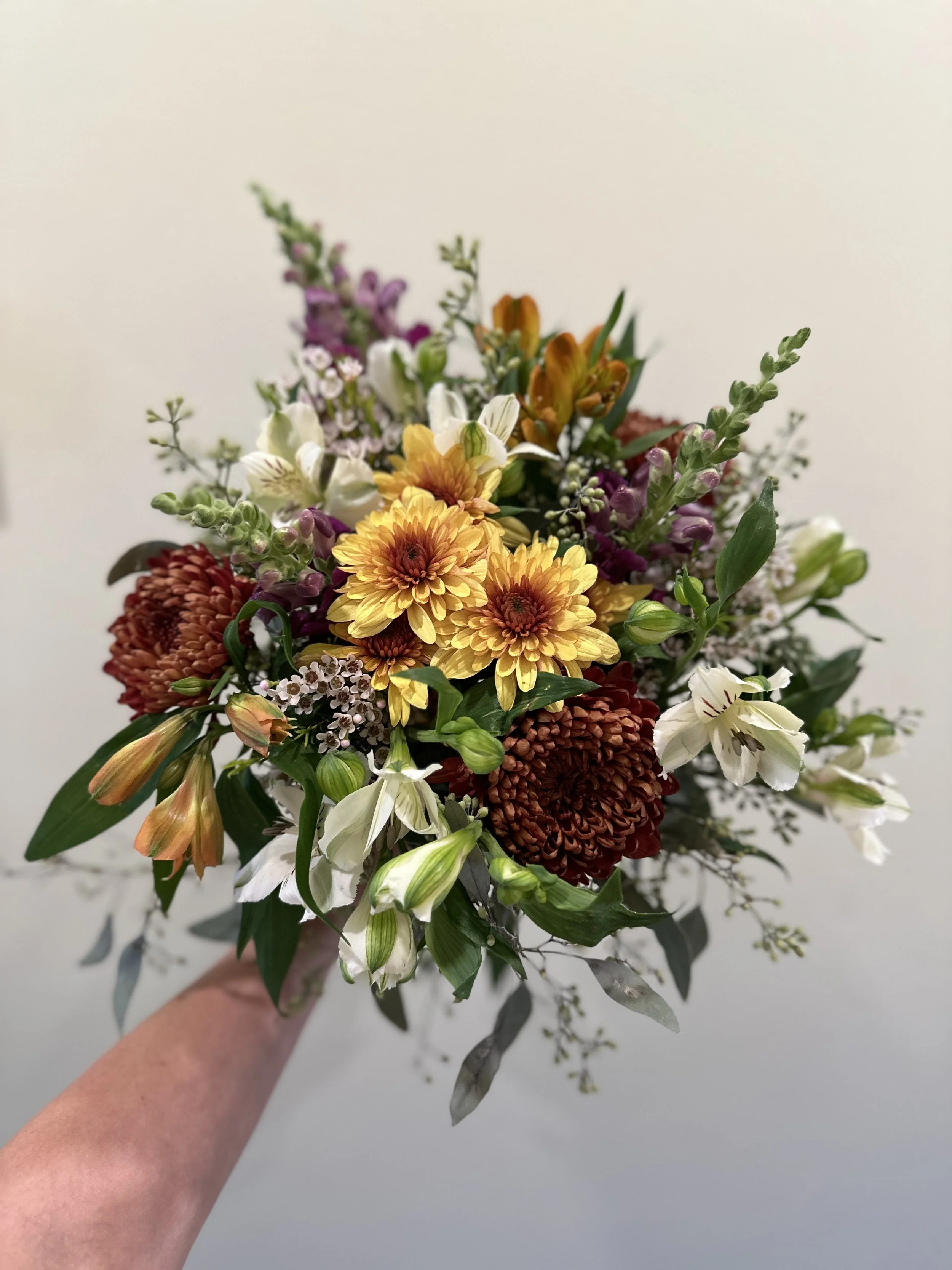 Handtied Fall Colours Sub 2026 Website.jpg