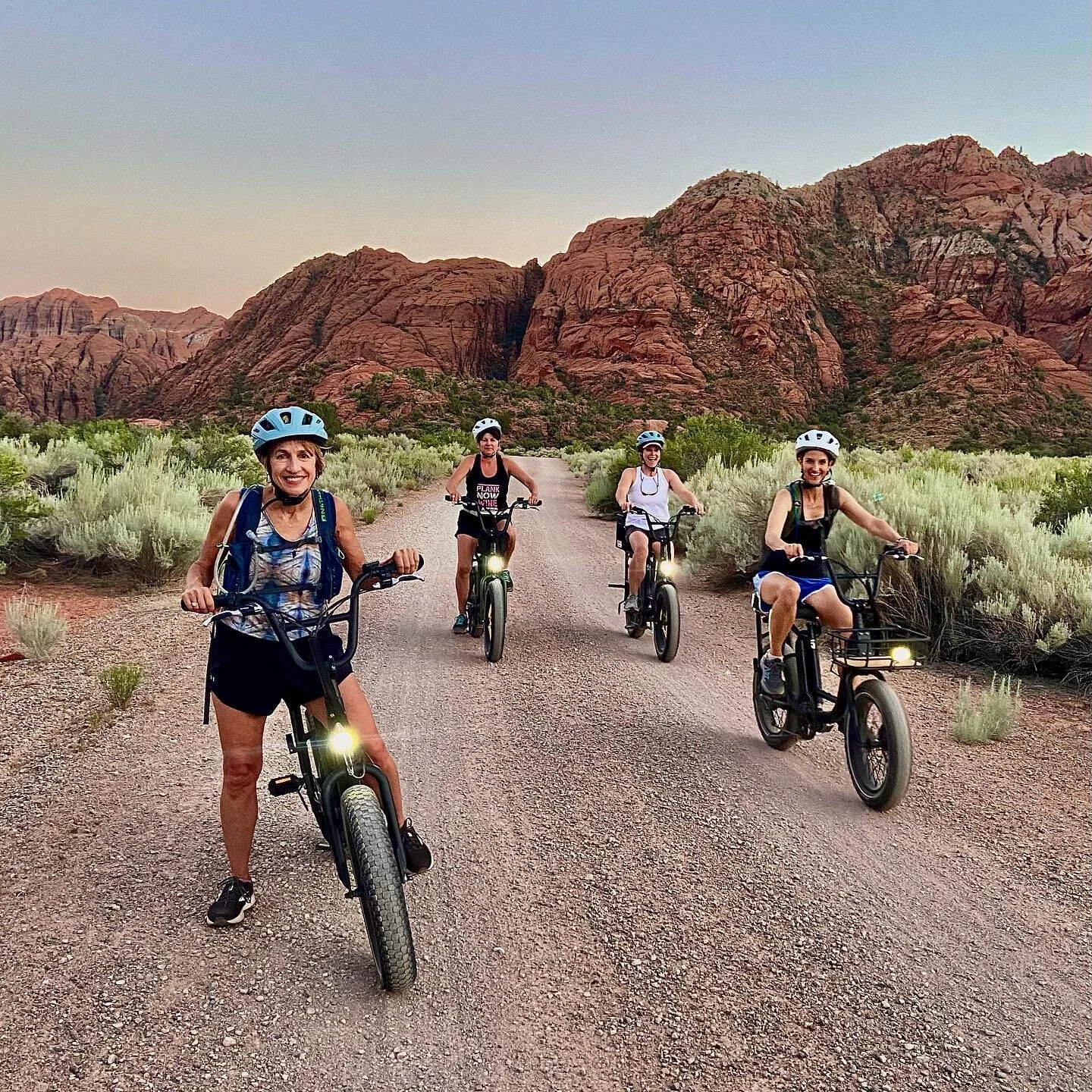Loved meeting these ladies from Phoenix (and Flagstaff)! They had a ton of positive energy and thoroughly enjoyed an evening ride up West Canyon. 

#ridesnowcanyon #snowcanyonstatepark #snowcanyonebikerentals #thingstodoinstgeorge #riderad #radpowerb