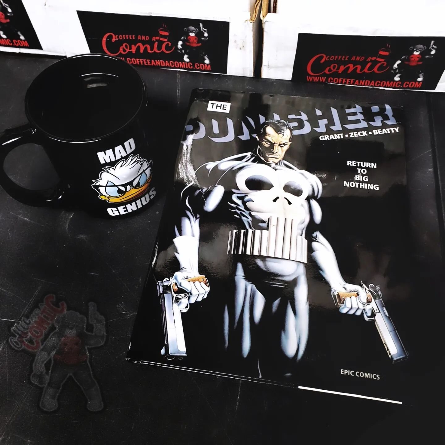 Today's coffee ☕ and a comic 📓 has been inspired by @back2back_issues 
The Punisher Return to big nothing 
In the mean streets of Vietnam, Frank Castle earned his stripes in blood. Now, decades later, an old sergeant drags him back to that nightmare