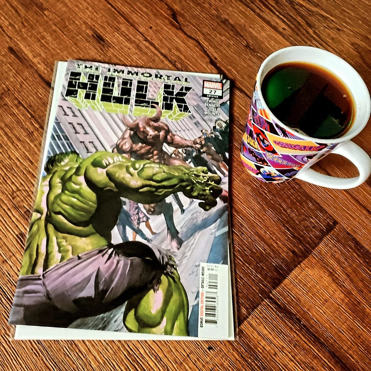 Today's Coffee ☕ and a Comic 📖 is Immortal Hulk #27 
💥 Brace yourselves for an epic showdown in this issue of Immortal Hulk!💥

Written by the masterful Al Ewing and brought to life by the incredible art team of Joe Bennett, Ruy Jos&eacute;, Belard