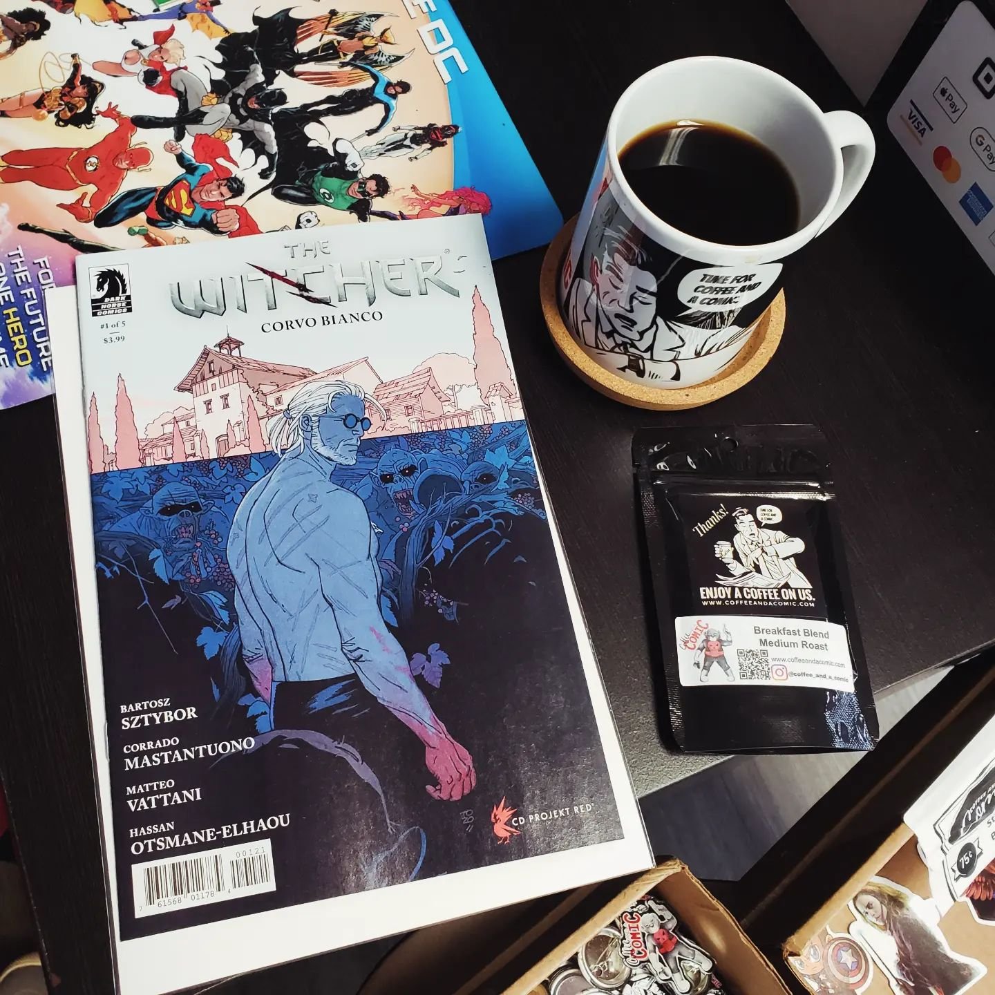 Today's coffee ☕ and a comic 📓 is WITCHER CORVO BIANCO 1, Geralt finds solace in the simple pleasures of life alongside Yennefer. Yet, the shadow of history looms large, drawing unwanted attention with every drop of blood and wine. Get ready for the