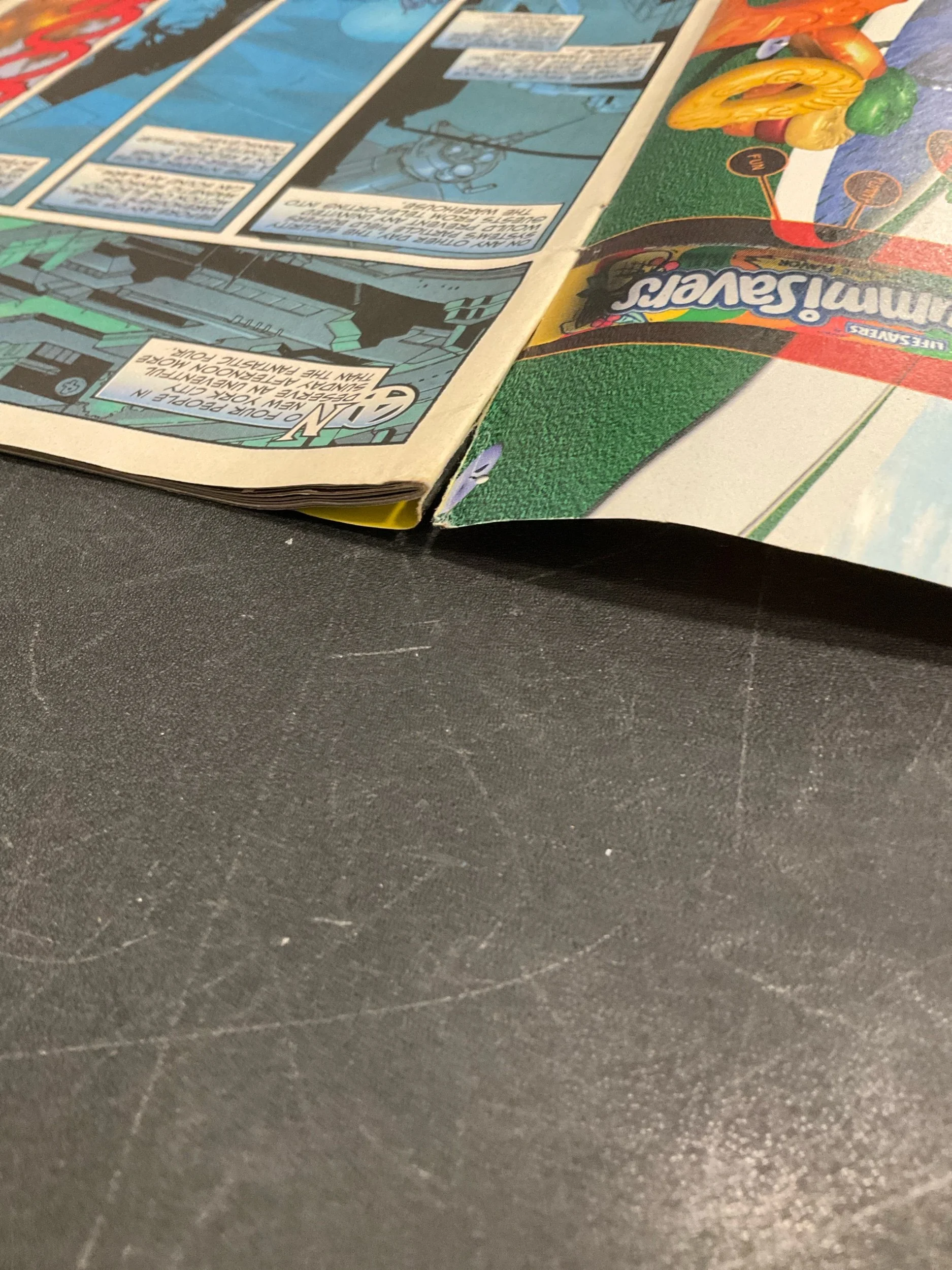 Fantastic Four #33 (1998 3rd Series) [Damaged]