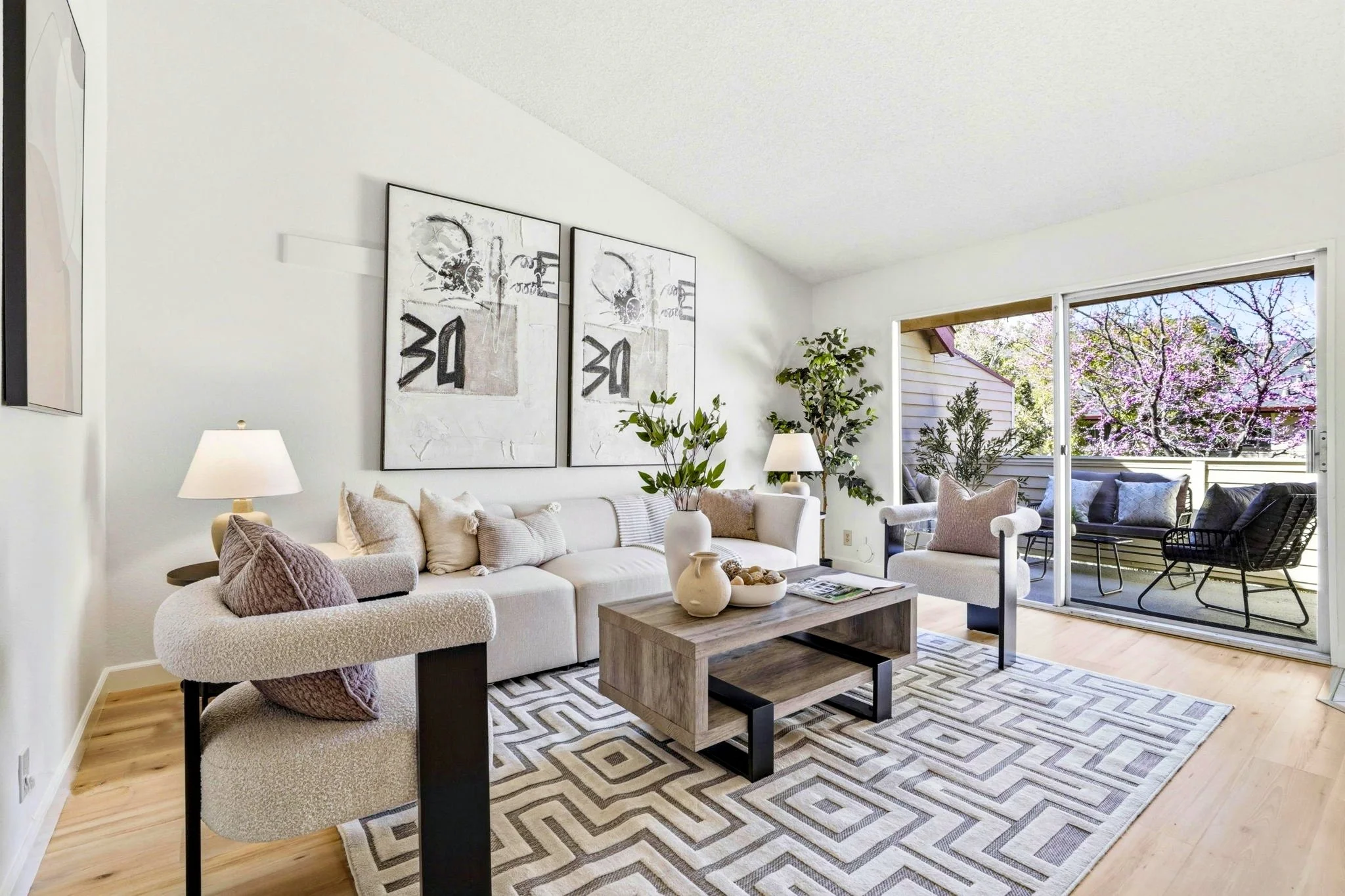 Branham - Pioneer 
1066 Cedar Gables Dr, San Jose, CA 95118
$598,000  2 BD - 2 BA