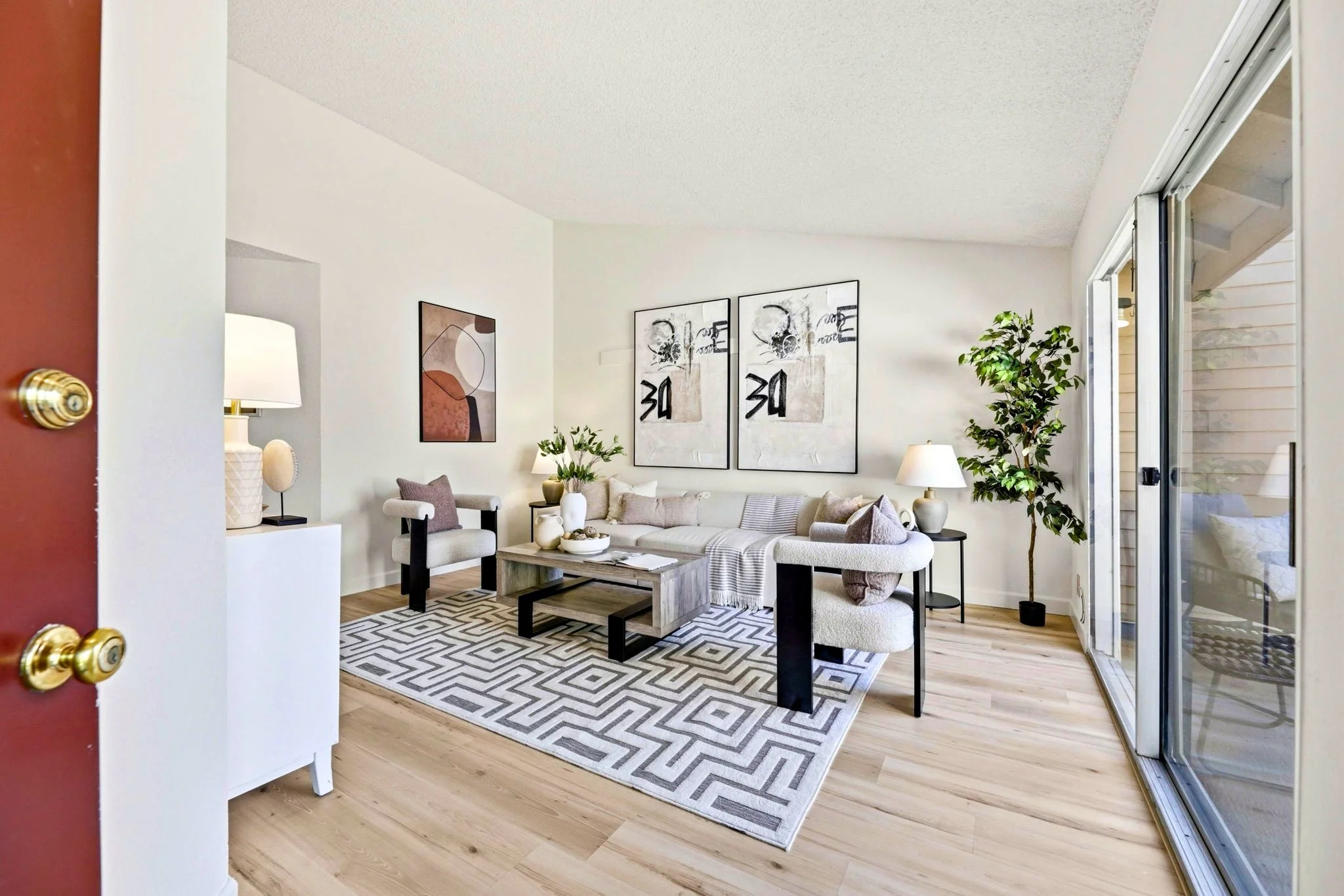 1066 Cedar Gables Dr, San Jose, CA 95118 $572,500 2 BD - 2 BA