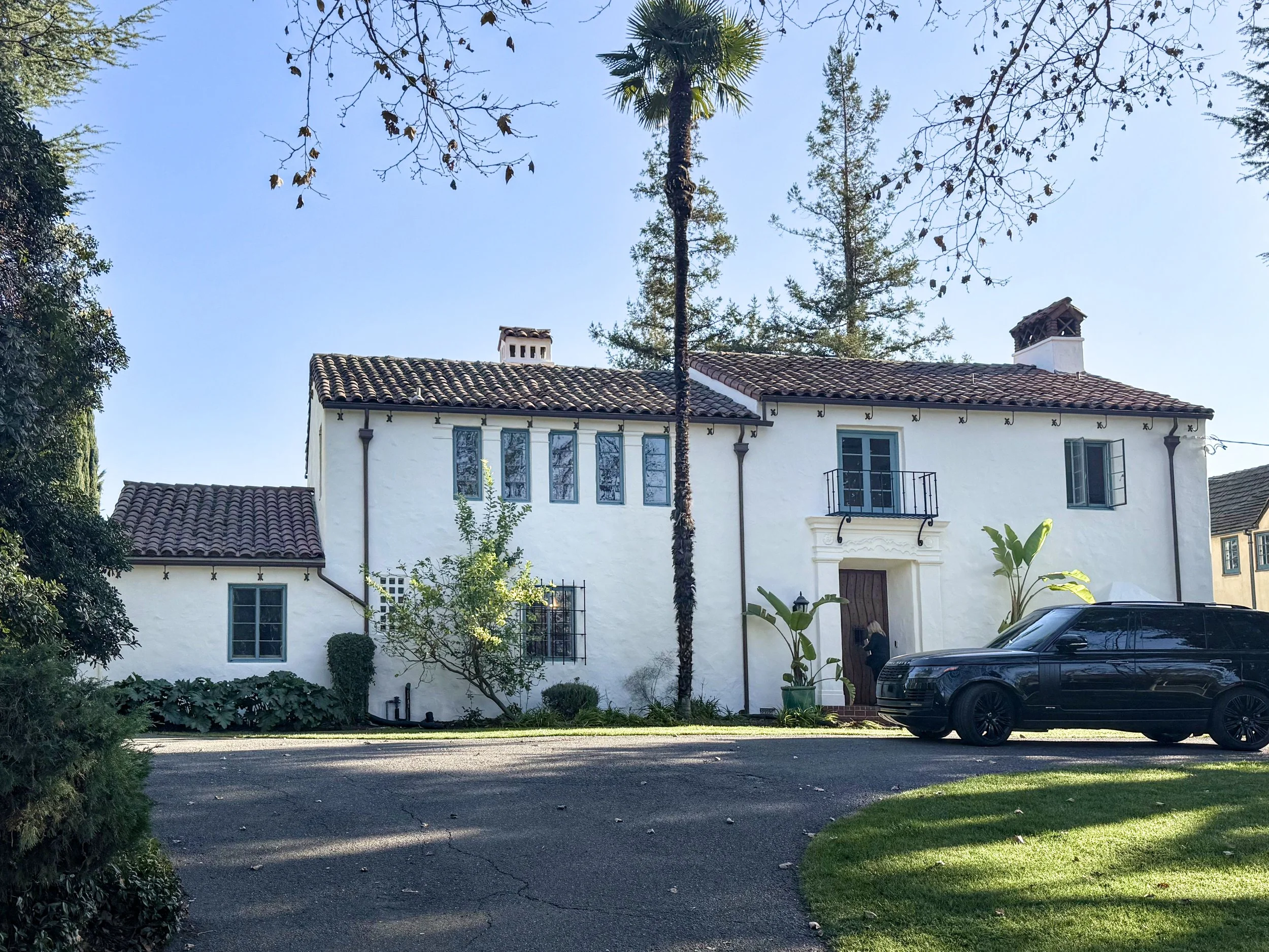 Naglee Park 686 Margaret Street, San Jose, CA $2,299,000 (Off Market) 5 BD - 3 BA