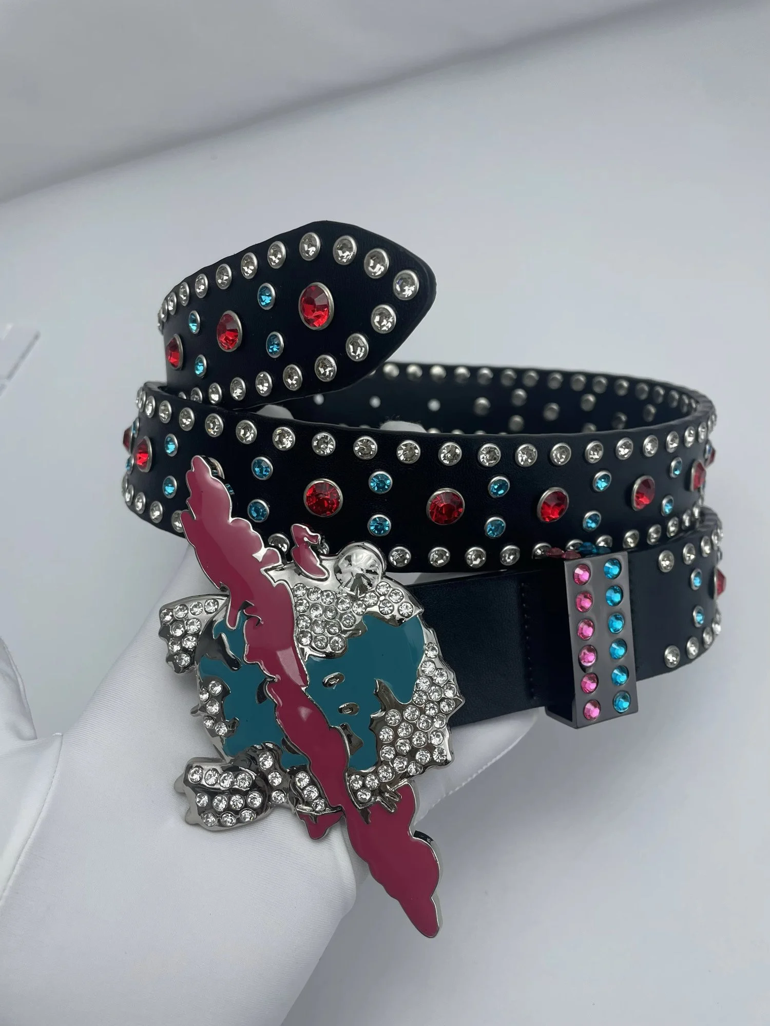"Vs. The World" Belt