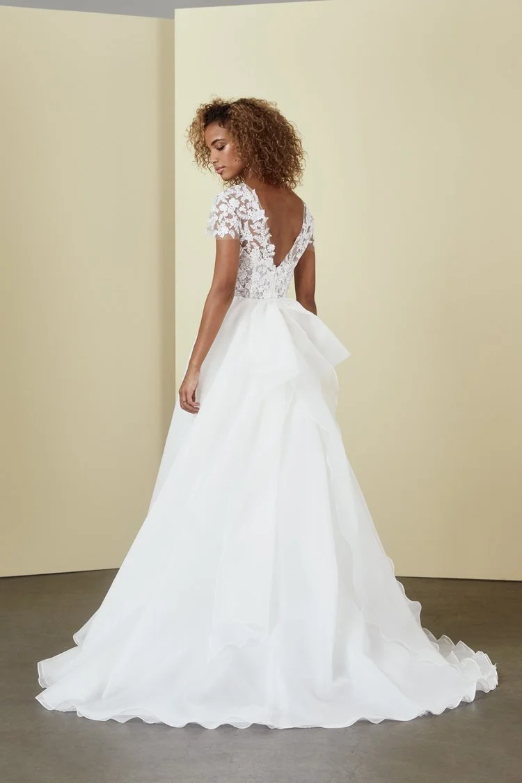 03-NouvelleAmsale_R370G_SAMIRA_SilkOrganza_A-lineballgown_Embroidery_Lace_Capsleeve_Bow_Back_750x.jpg