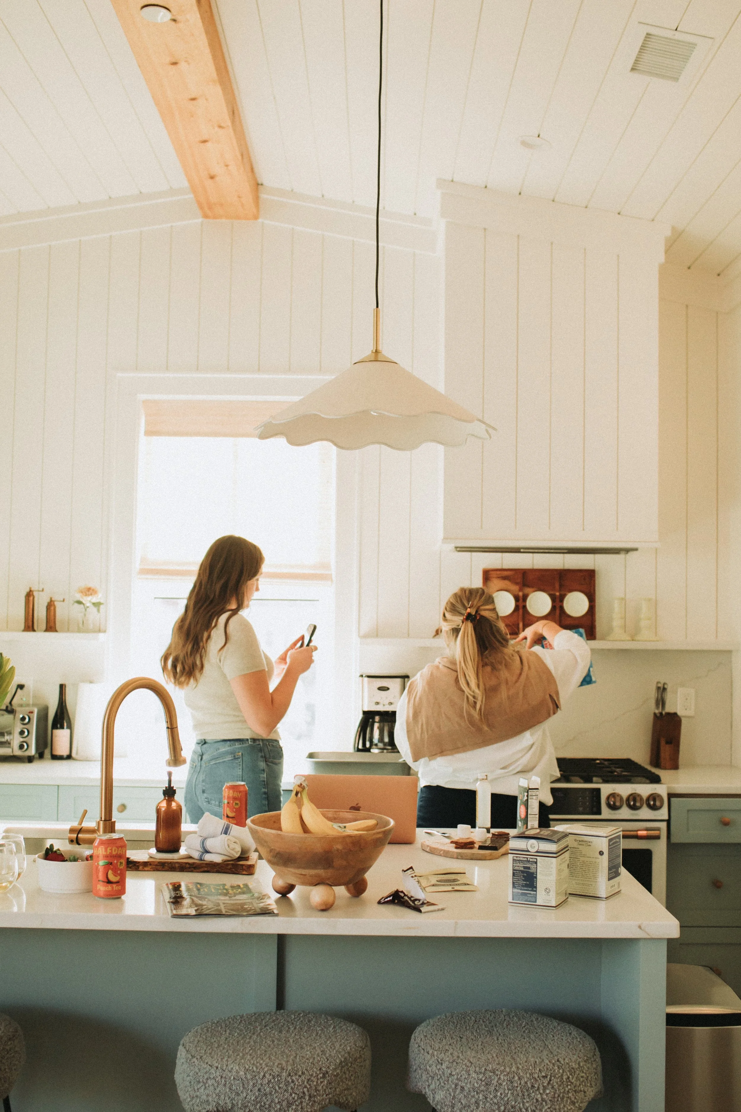 Marketing Campaign Ideas for Short-Term Rentals that Aren't Basic