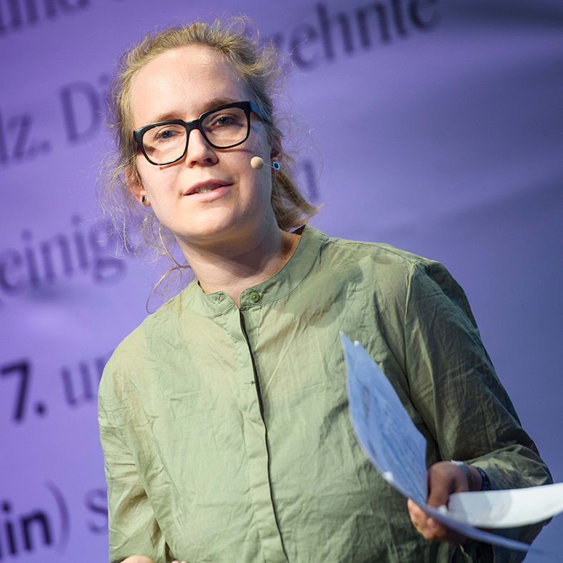 D.A.S.C. / DA Z / Adrienne Fichter