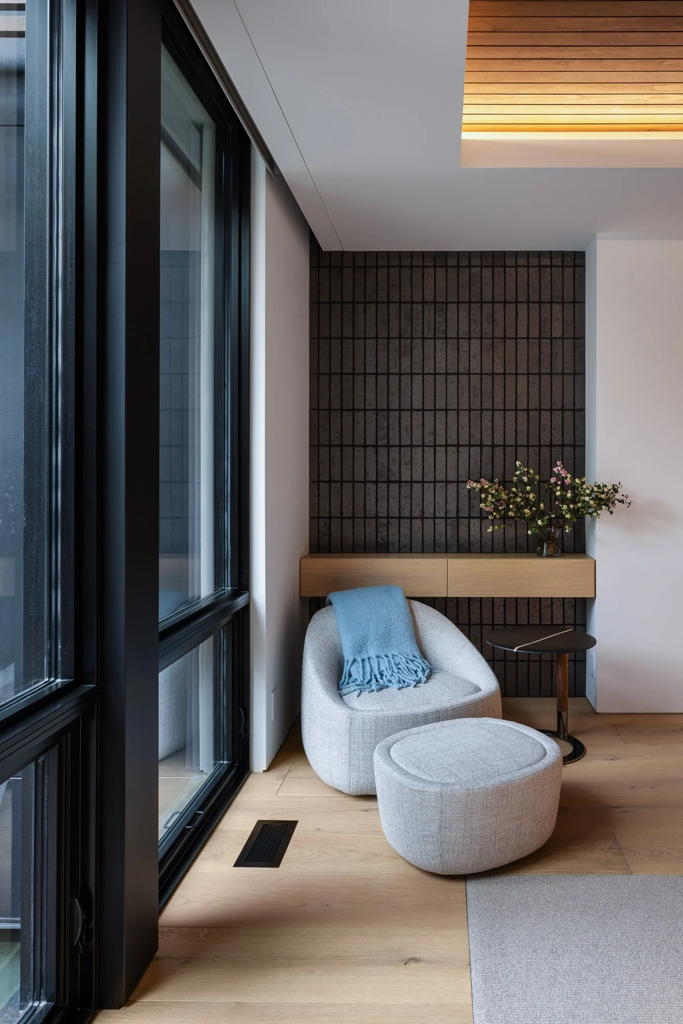 210Lamont-int-13103.jpg