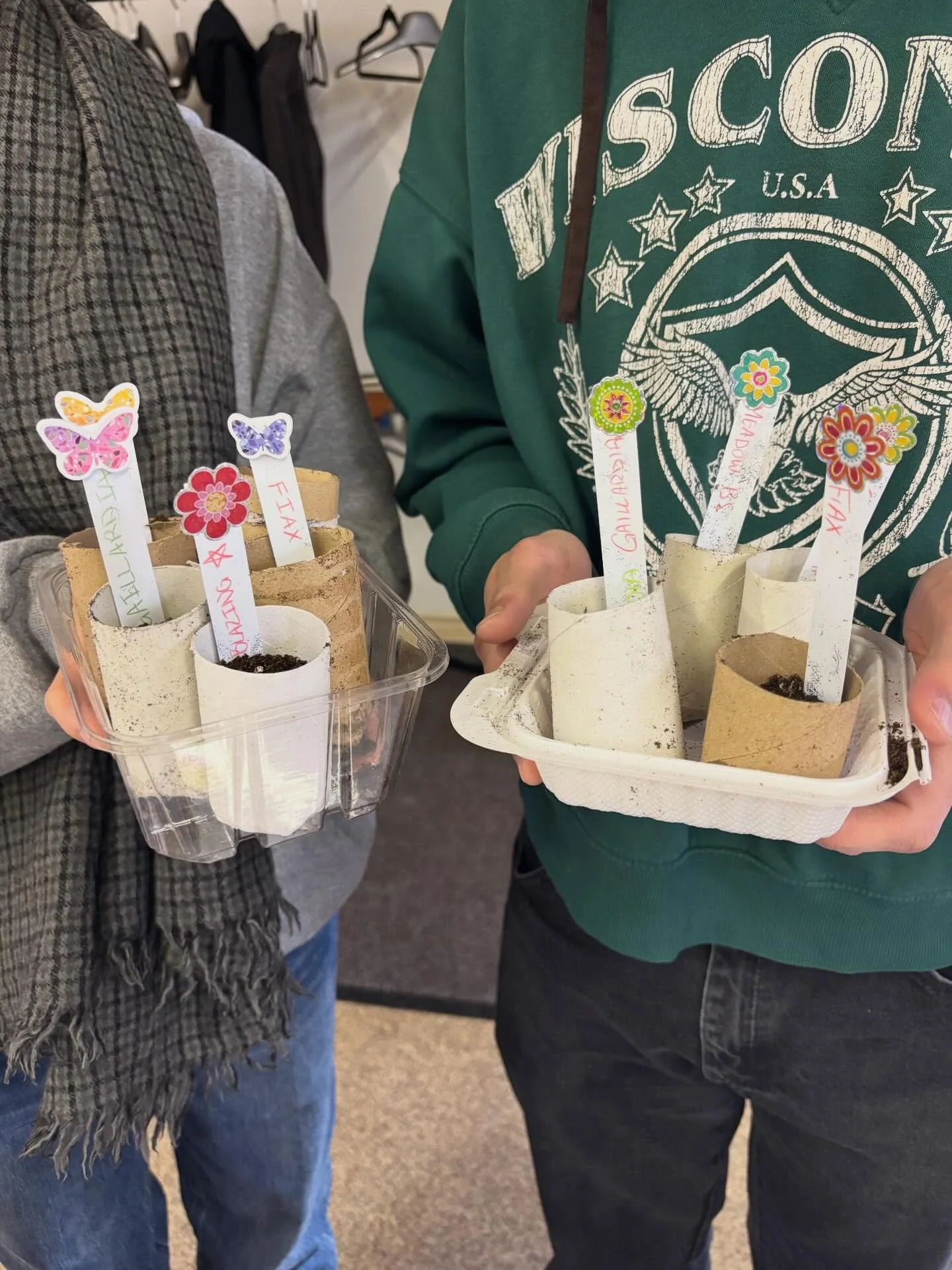 We&rsquo;ve spent a lot of time exploring and learning about native plants this week! Shots from last weekend&rsquo;s River Walk with @corlesstrudy @thunder.beings.rising and Chantelle Gray exploring the history and abundance of native plants in Edmo