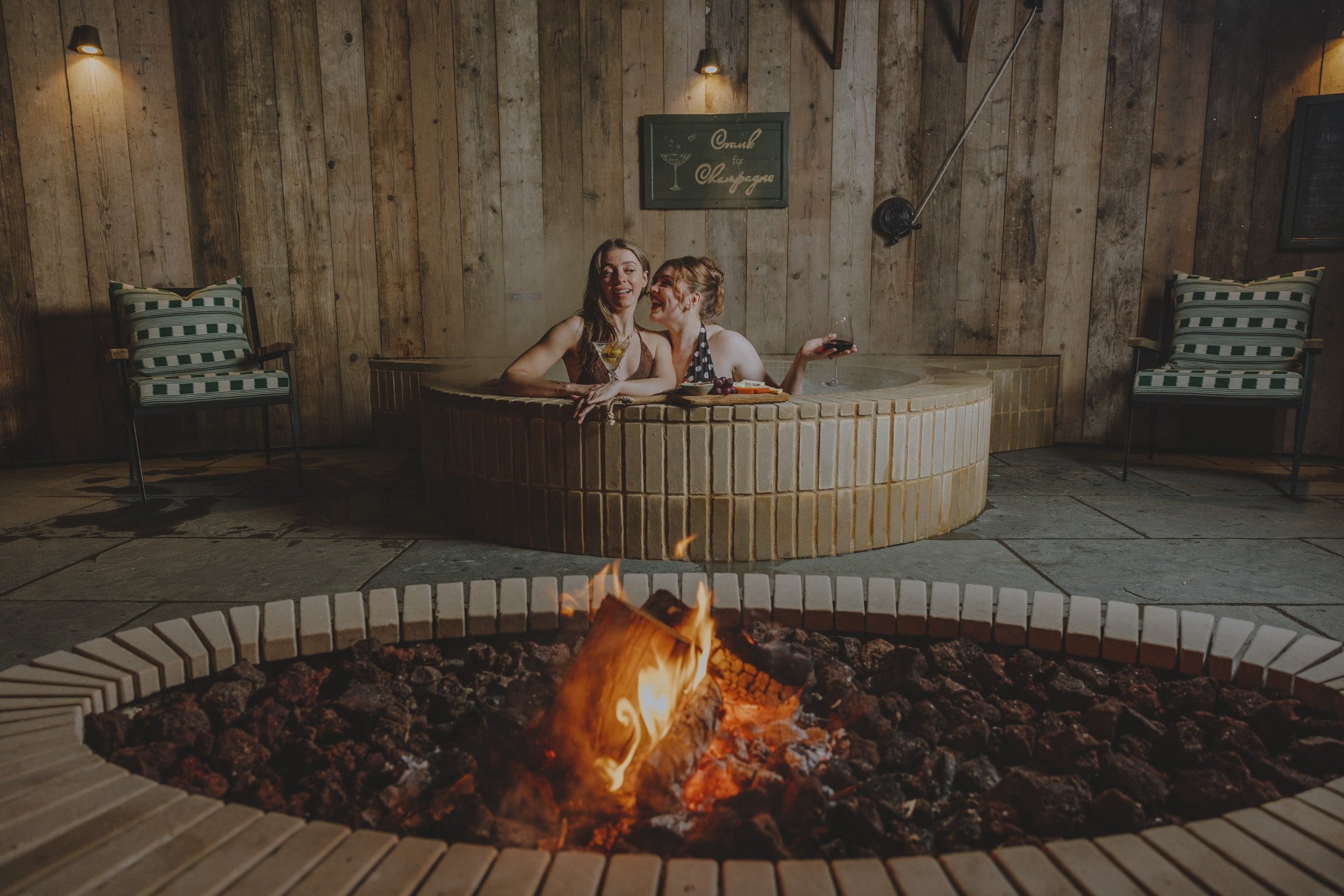 Beth and Katie hot tub-18.jpg