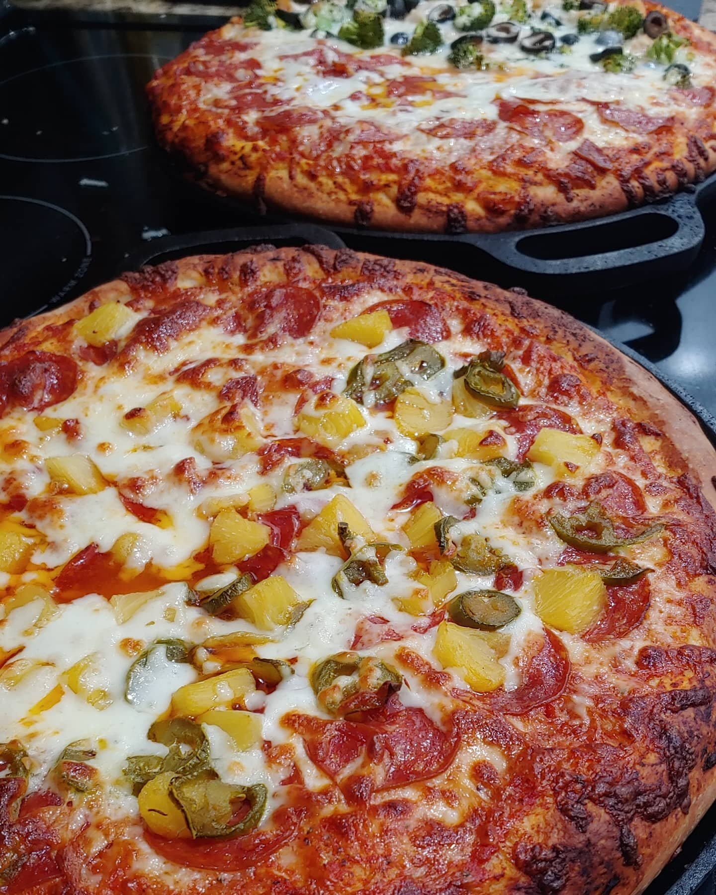 Today's win: these gorgeous pizza pies!

I can't take credit for putting together the dough or sauce (this time) - that was all the awesomeness of my #kitchenwitch partner.

I did shape, stretch, form and decorate these beauties though! 

Which flavo