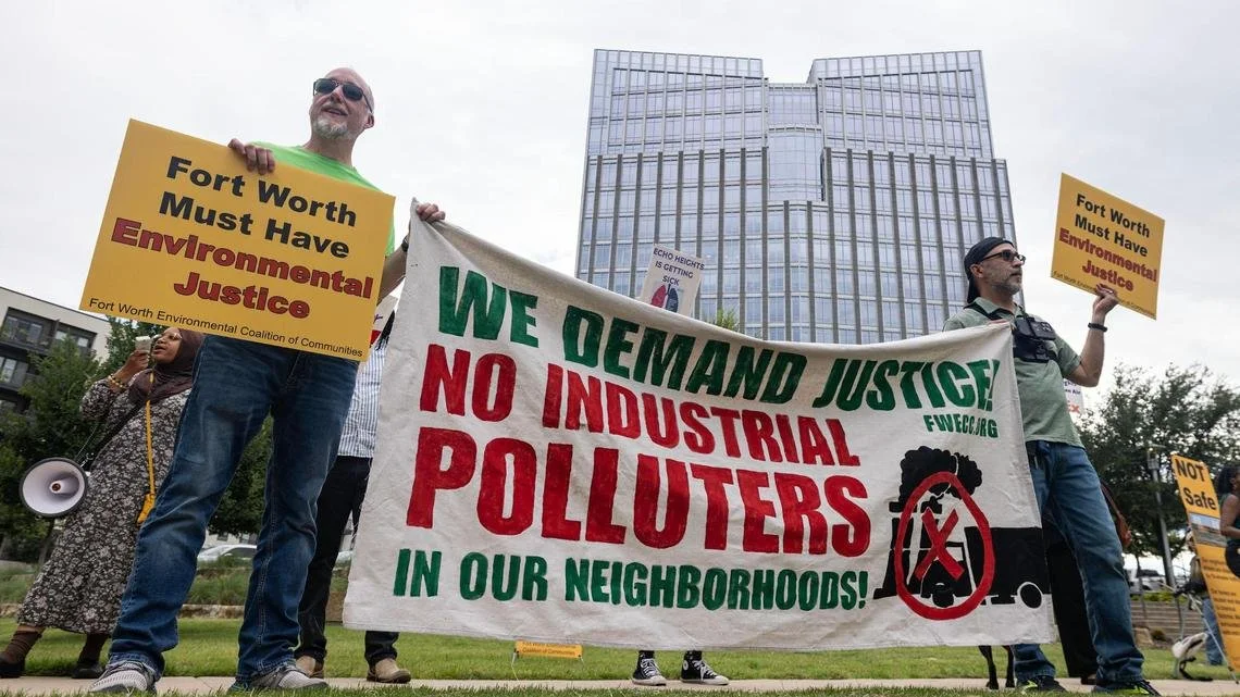 "Fort Worth City Council approves FedEx parking permit opposed by residents"
