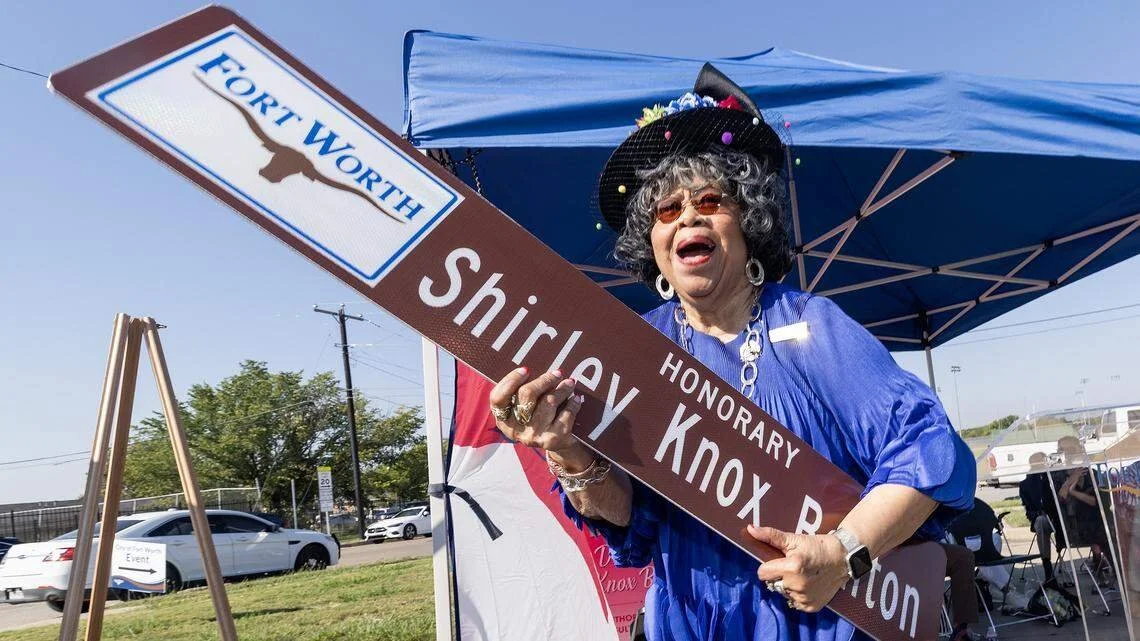 "She inspired generations of Fort Worth students. Now a street sign honors her"

