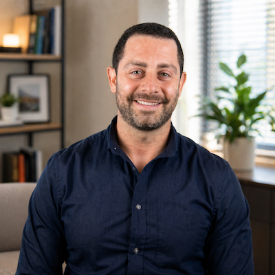 Licensed counselor providing therapy sessions in Mt Pleasant at Lowcountry behavioral health