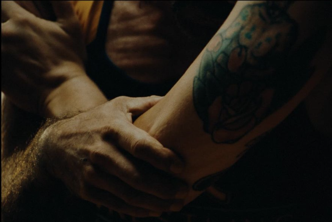 Airmow - TRUST NOBODY ft The Venice