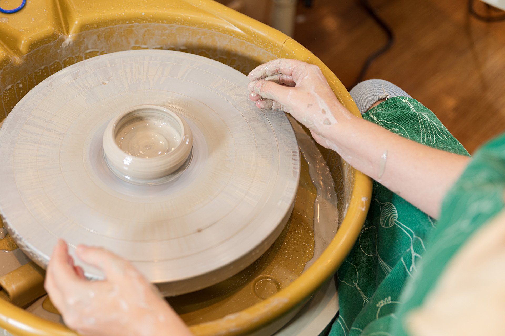 Explore calming interior photography that highlights the creative process, featured here in Kilnfolk’s Richmond studio.
