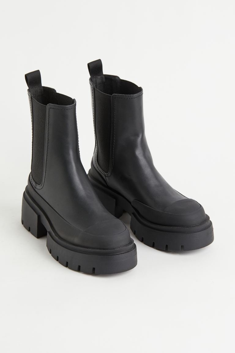 Chunky Chelsea Boots
