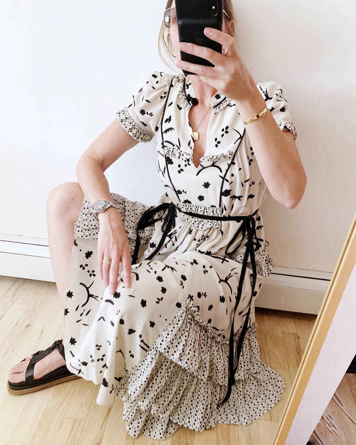 Not sure if this is going to resonate or not&hellip;but here we go. 

They say the way you do anything is the way you do everything. I look at clothes the way I look at spaces. So if were to make this (#reworn) dress a room, these are some things I m