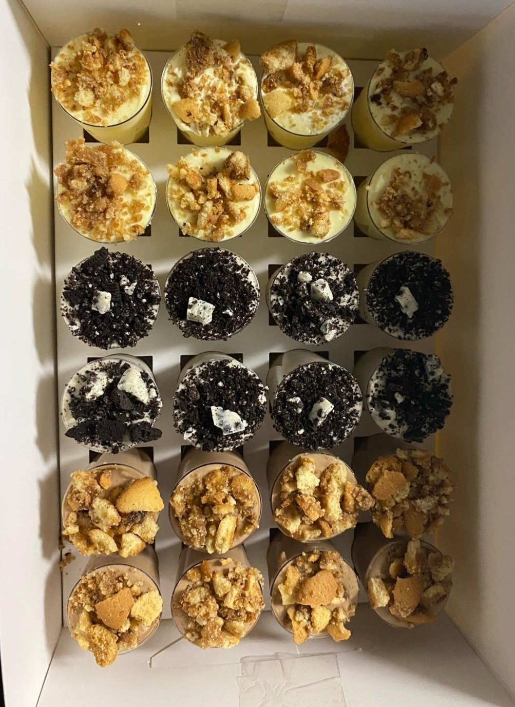Taste+T%27s+Pastries+2oz+-+24+counter+-Catering++%285%29.jpg