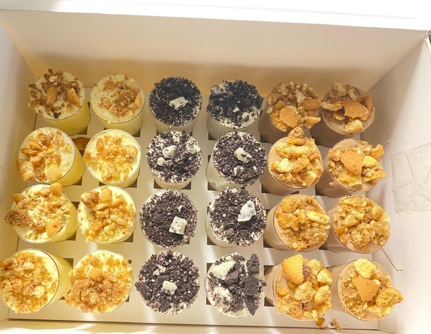Taste+T%27s+Pastries+2oz+-+24+counter+-Catering++%283%29.jpg