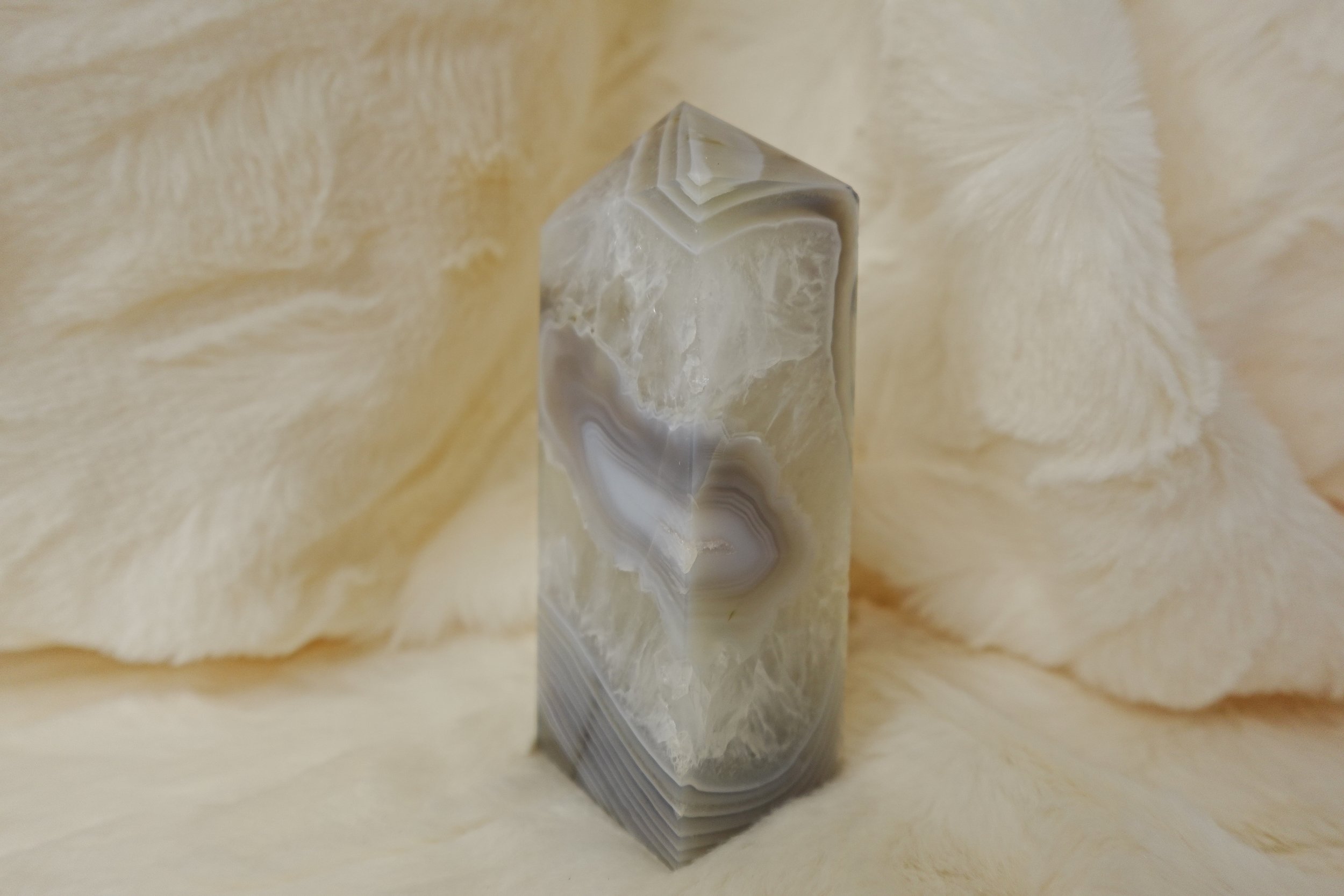 條紋瑪瑙(TWD$1600)