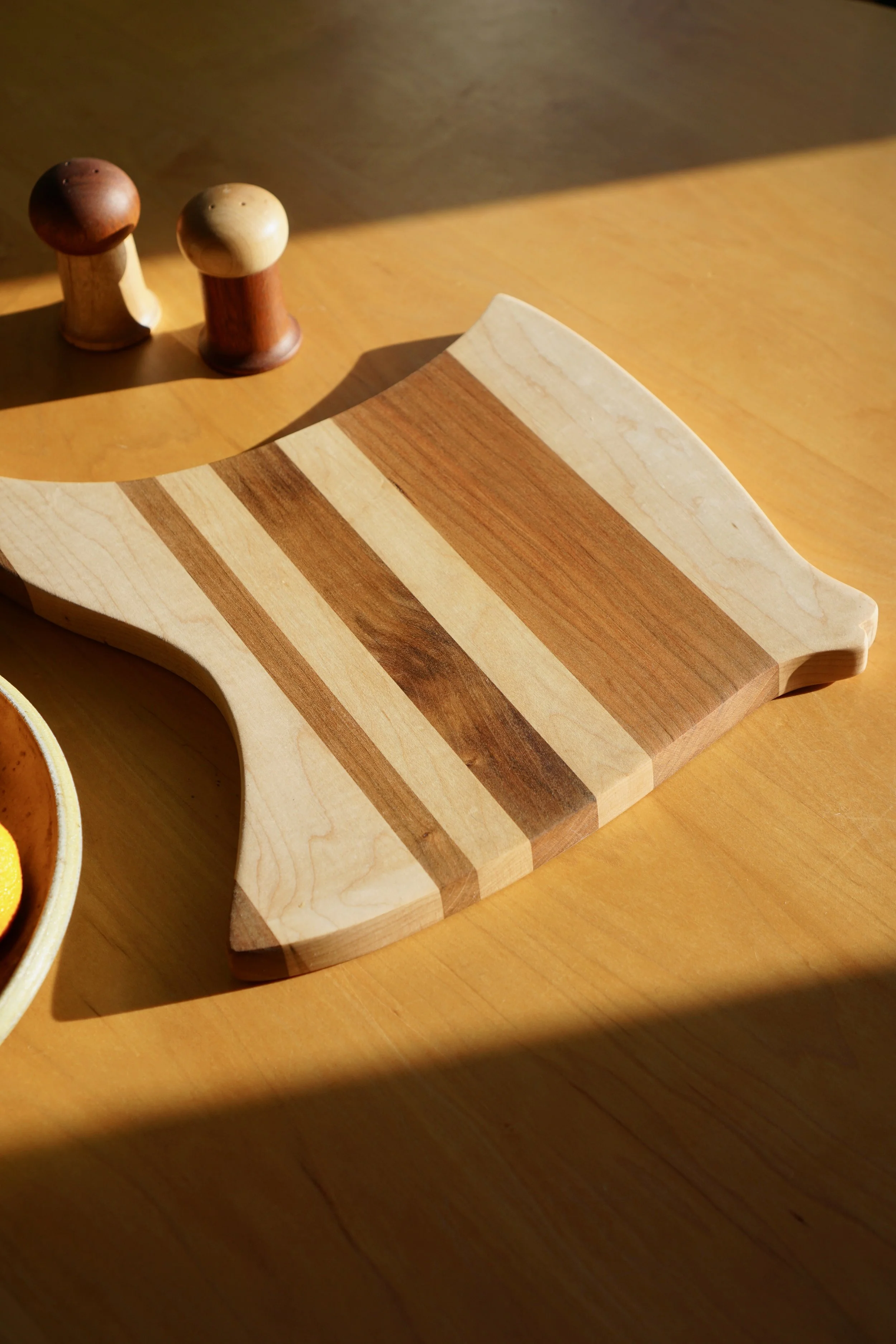 Fish Cutting Board 01