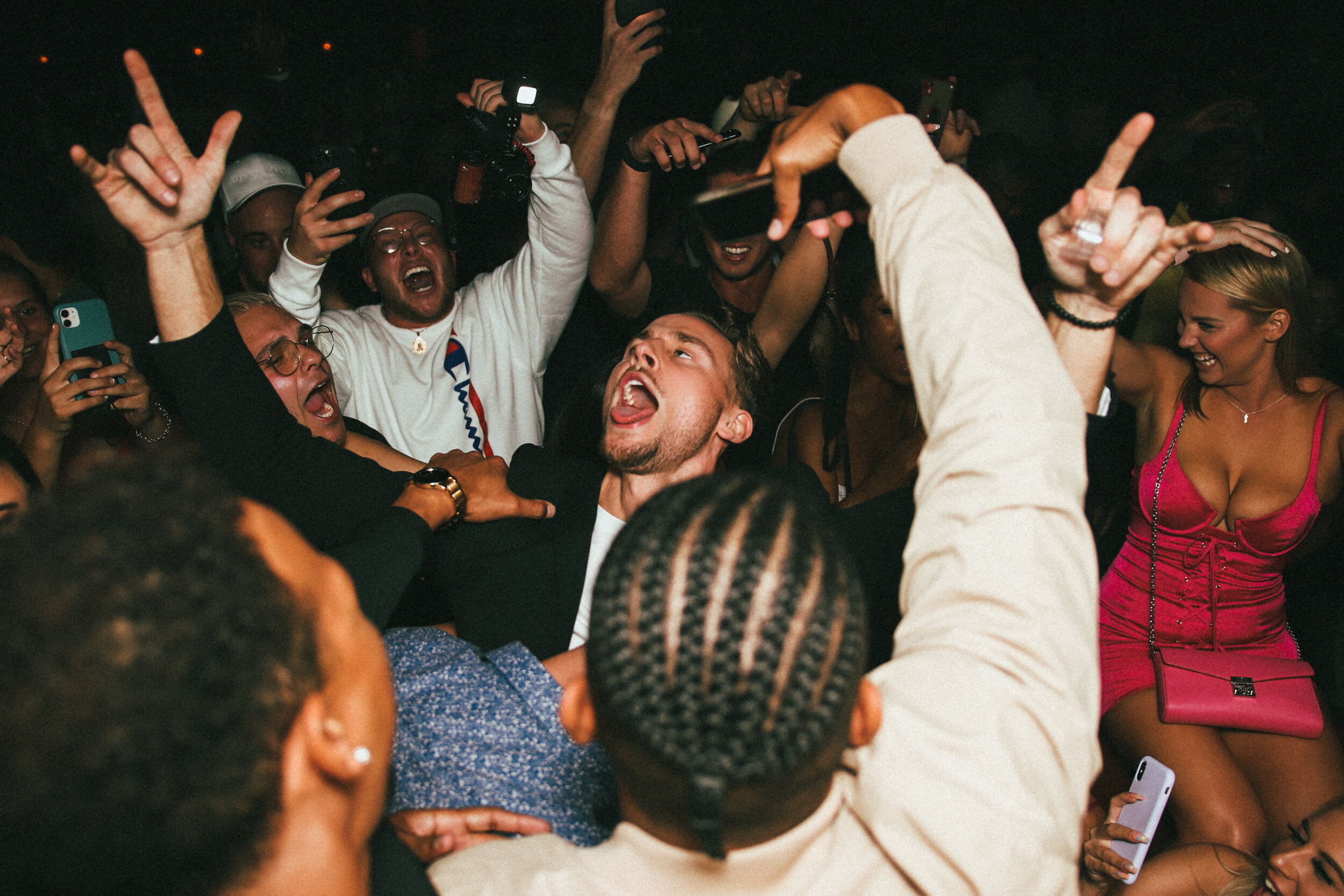 TI-Premiiere-Party.jpg