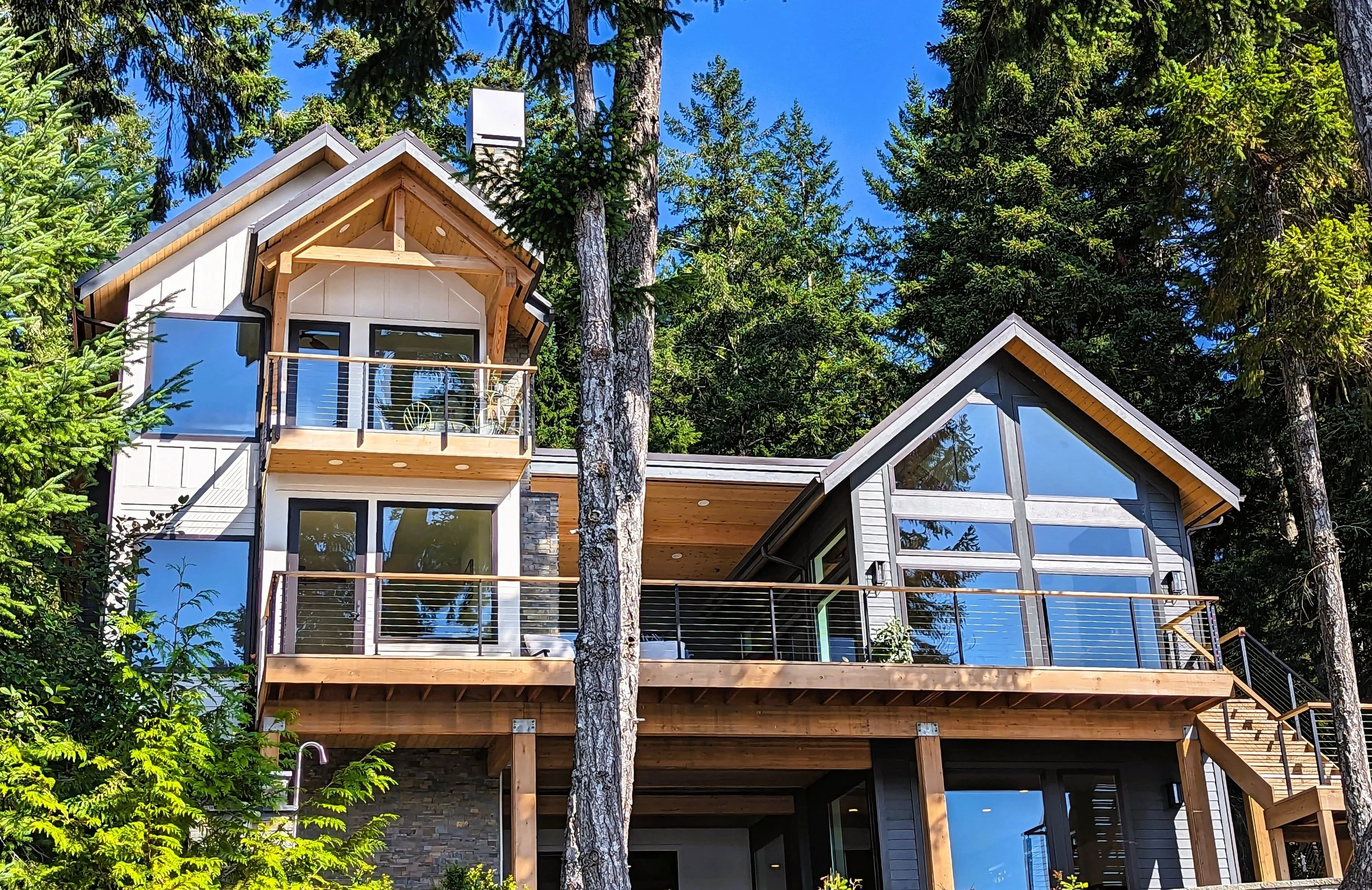 Exterior 5 Lakeside.jpg