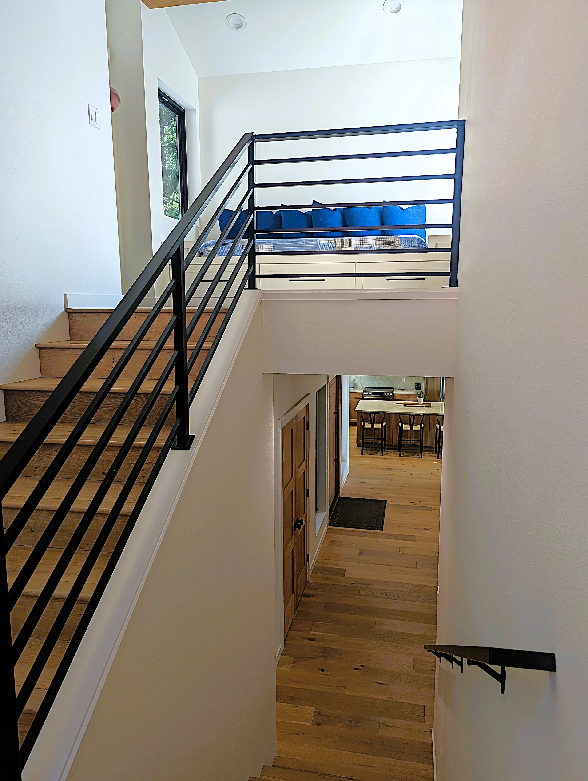 Interior 12 Stair.jpg