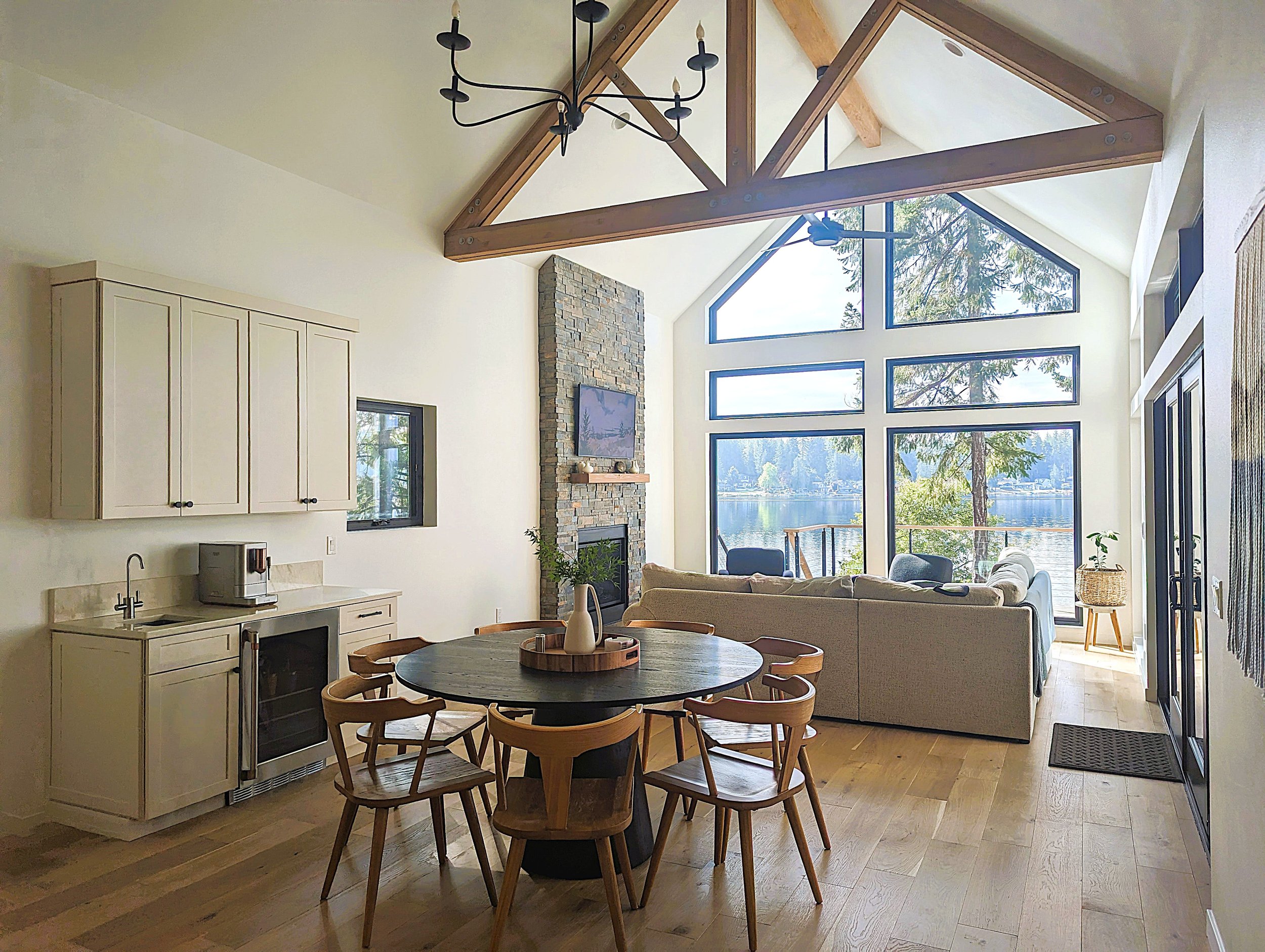 Interior 6 living room.jpg