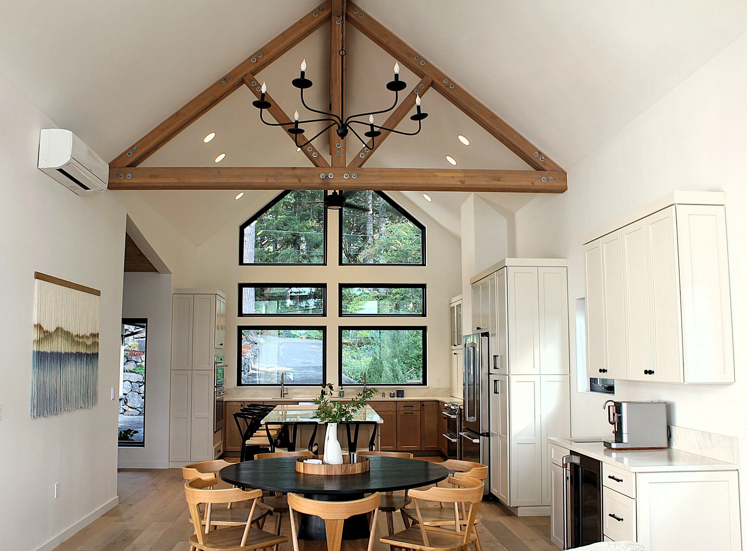 Interior 3 kitchen.JPG