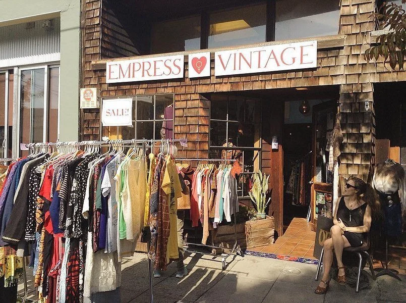 Only 2 days left until we get to play in the magical @empress_vintage garden. 🌸✨
⠀⠀⠀⠀⠀⠀⠀⠀⠀
We are so excited and incredibly grateful to be collaborating with Empress Vintage for the pop-up event this Saturday! 

Janina, owner of Empress Vintage &amp