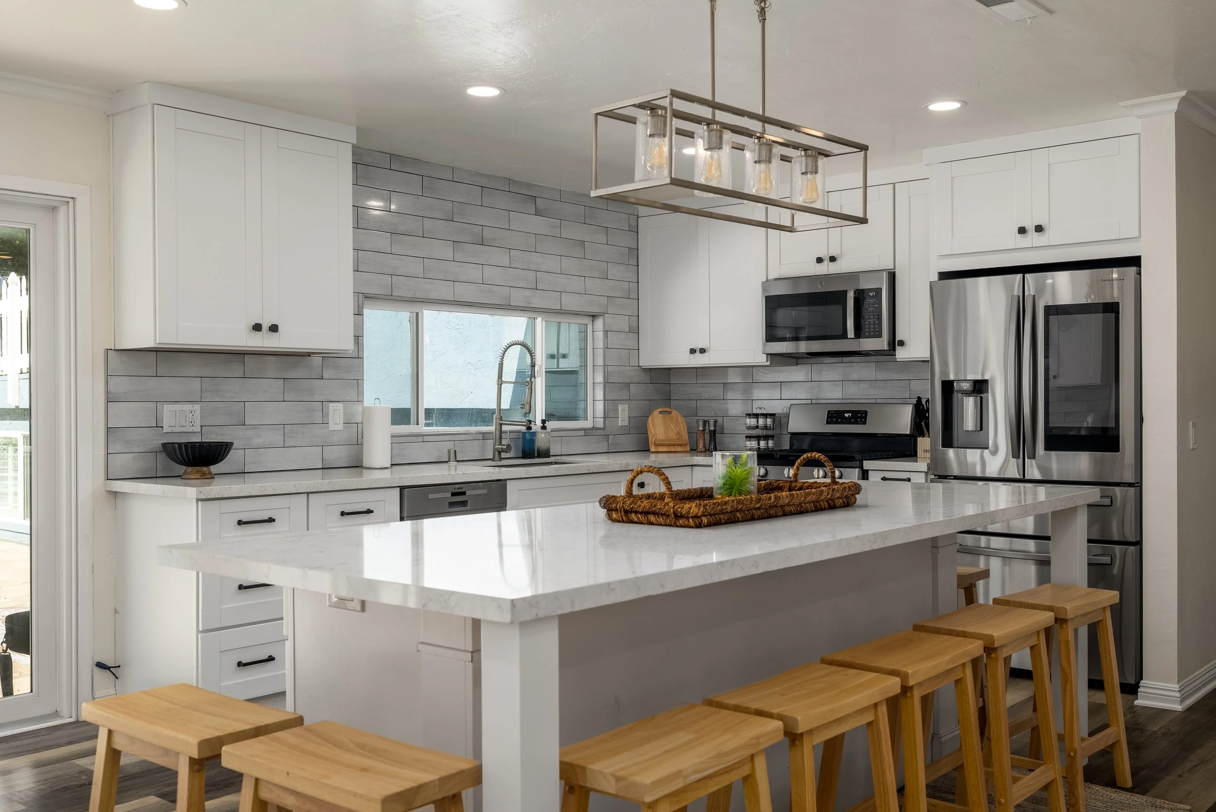 4880 Kane St-14.jpg