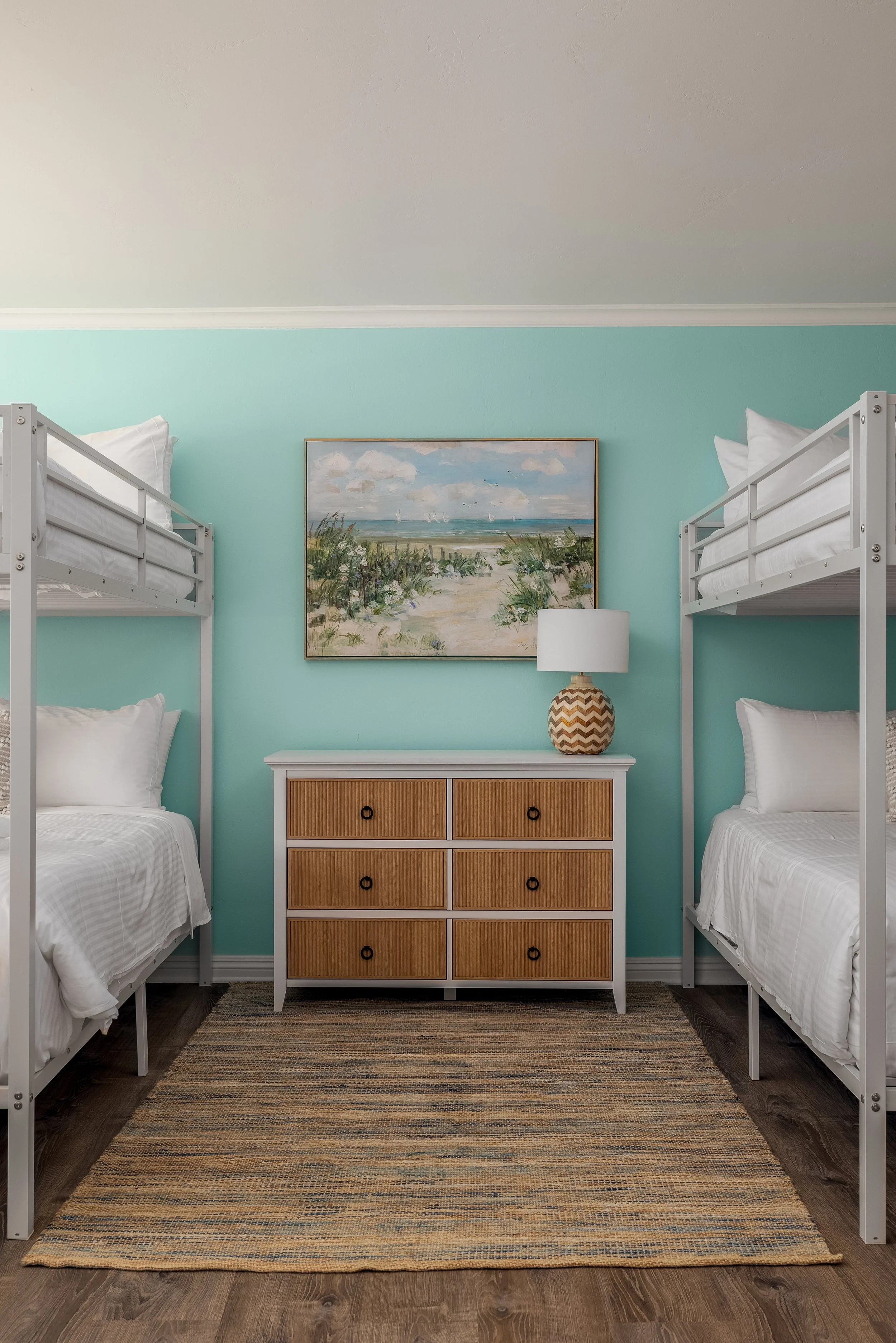 4880 Kane St-45.jpg