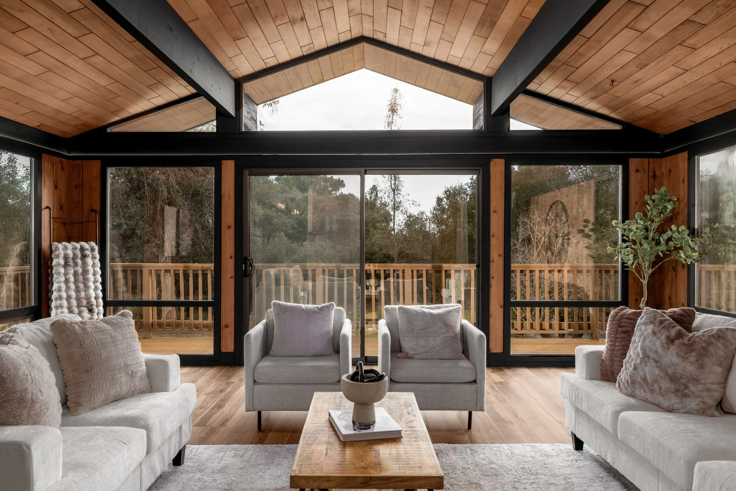 7744 Lilac Rd-12.jpg