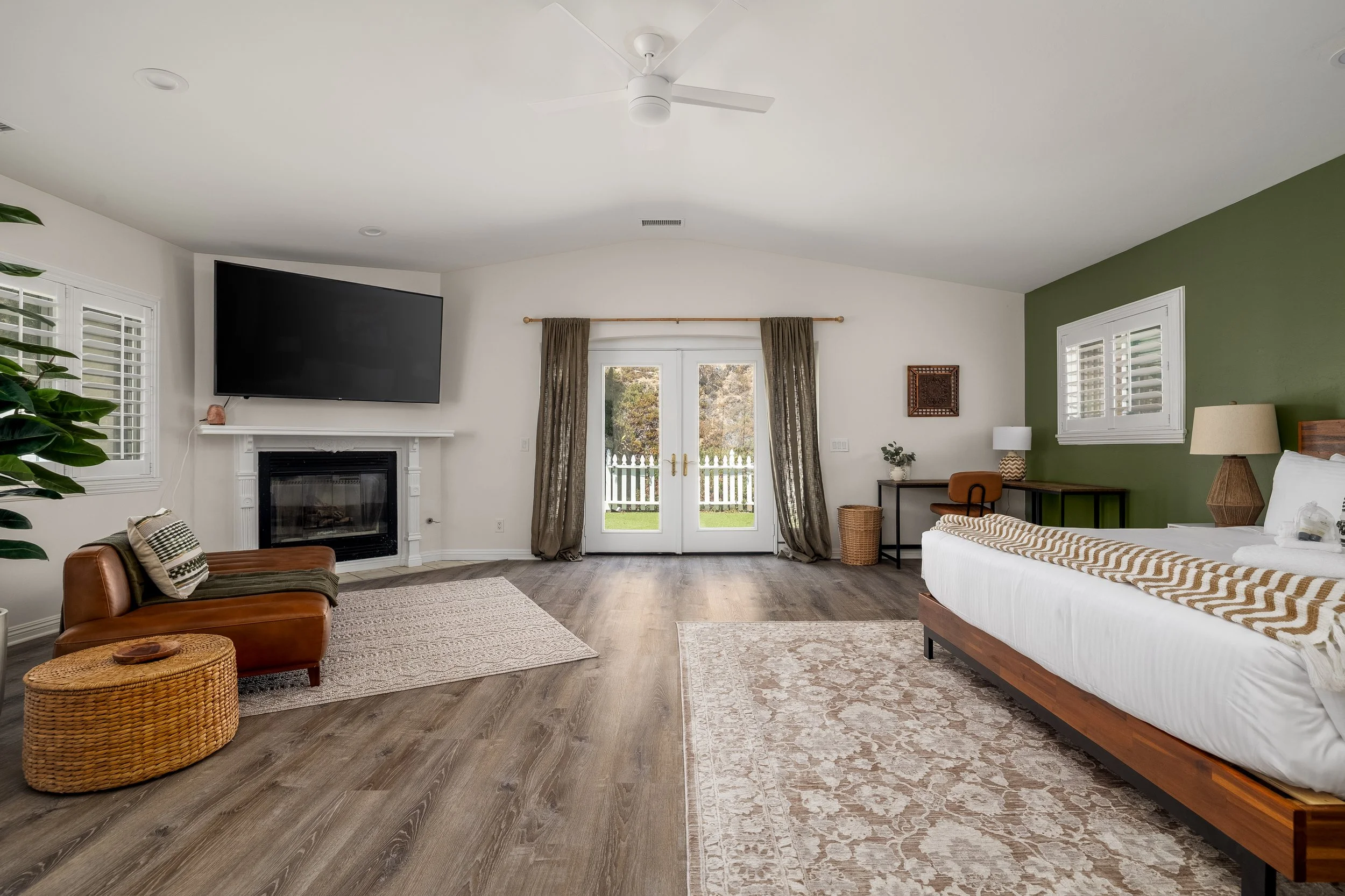 4880 Kane St-19.jpg