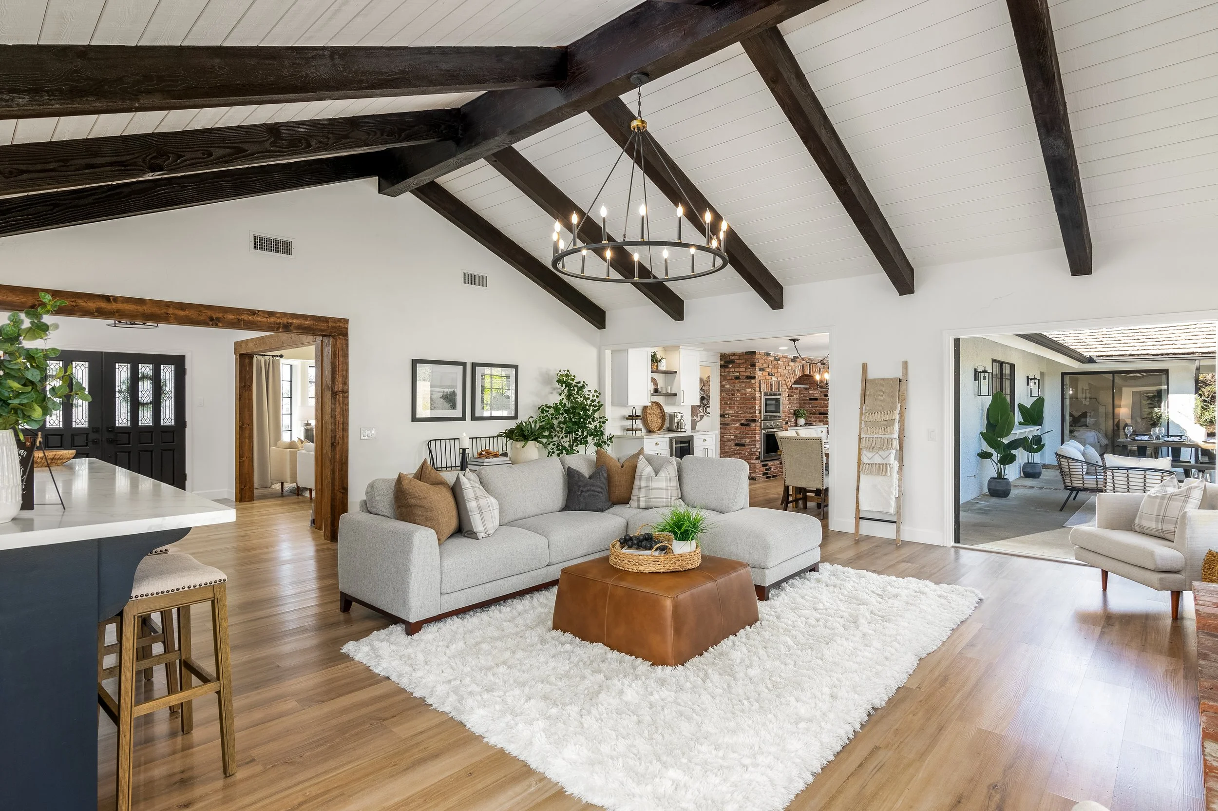 1232 Pleiades Dr-14.jpg