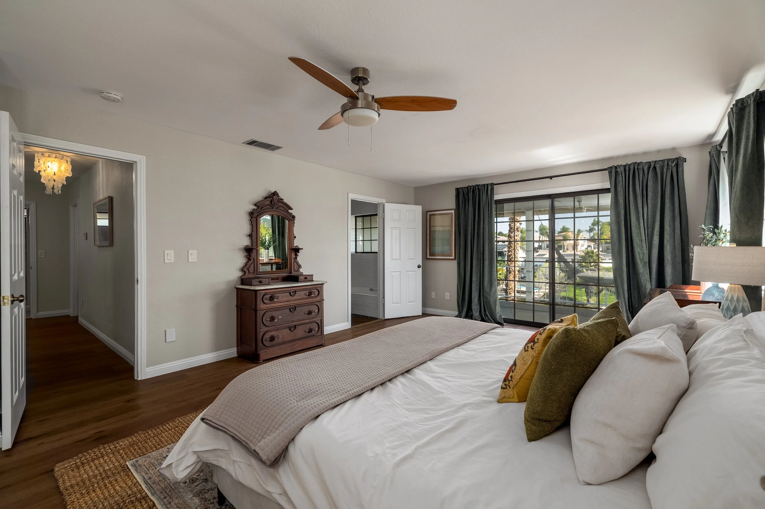 30092 Clear Water Dr-29.jpg