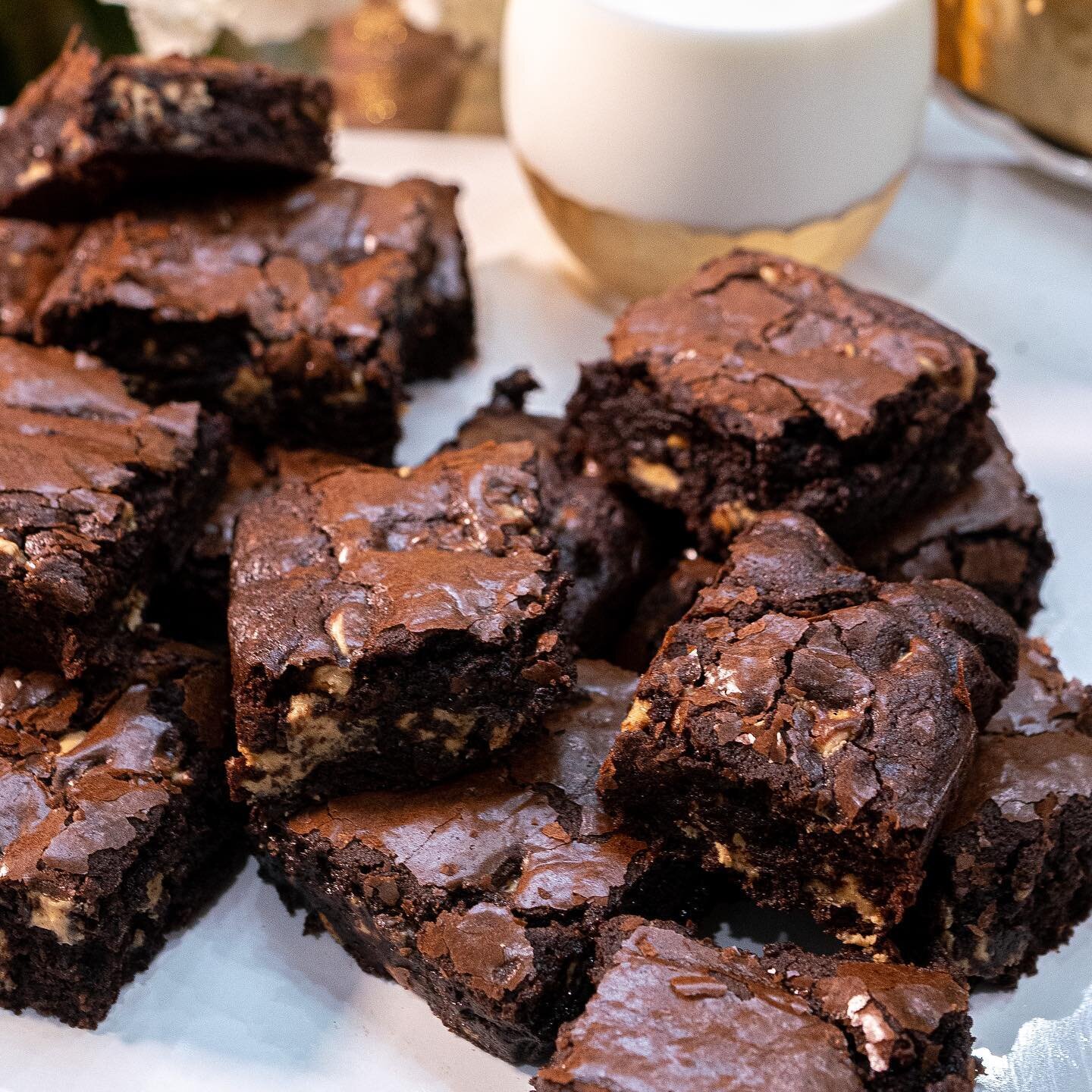 Fudgy Flaky Peanut Buttery Brownies