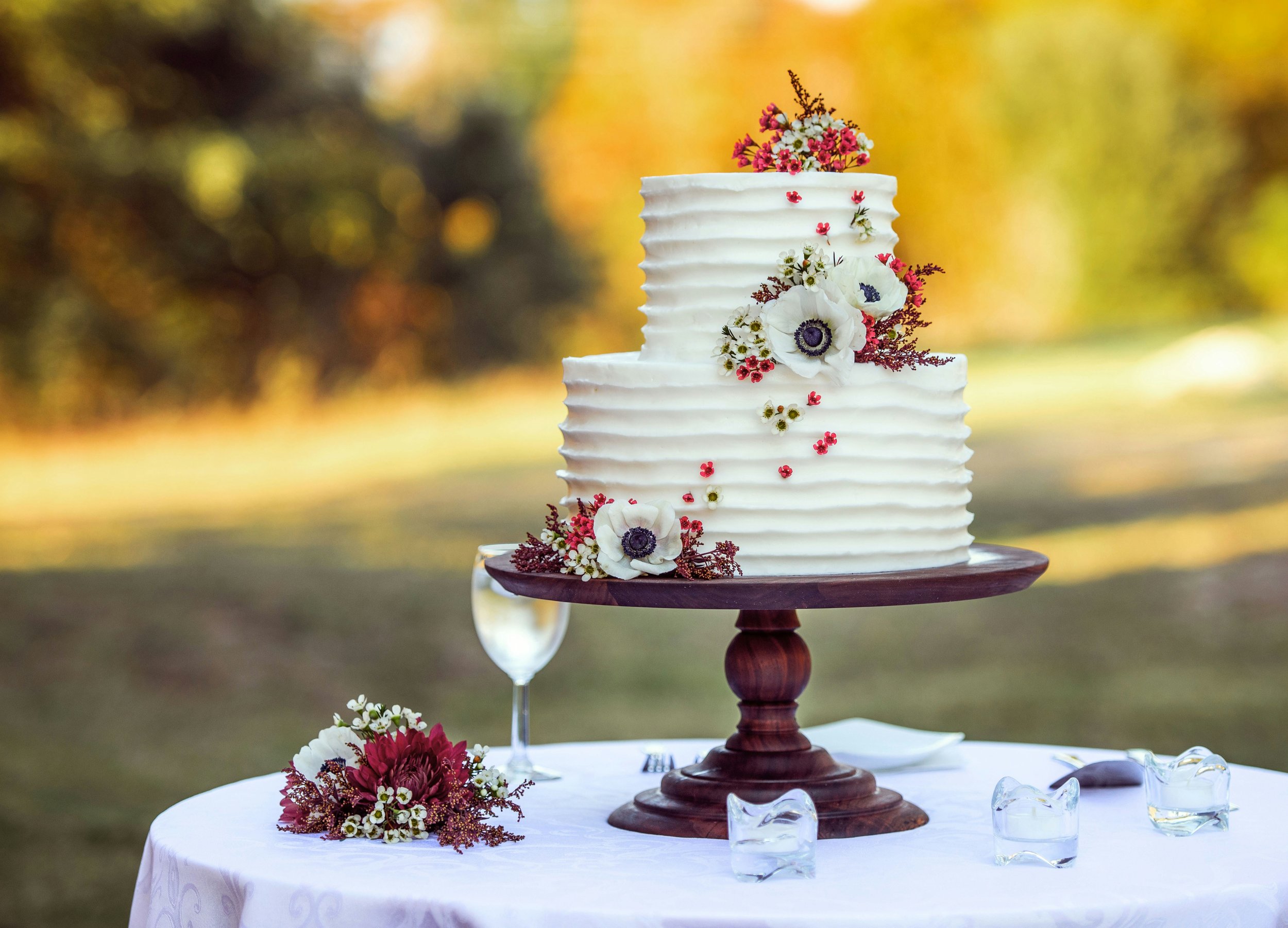 Stunning red inspired wedding cake from one of the Best Caterers and Wedding Cakes in Olympia