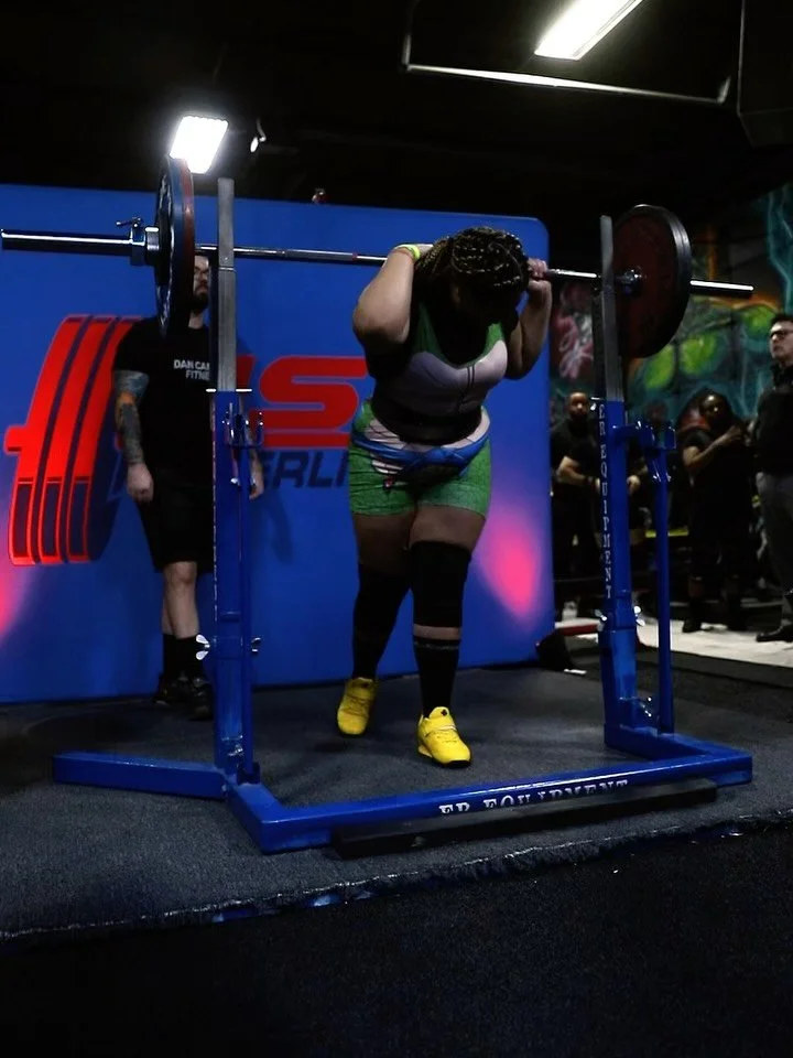 January Jawn Squats 

#dcf #powerlifting