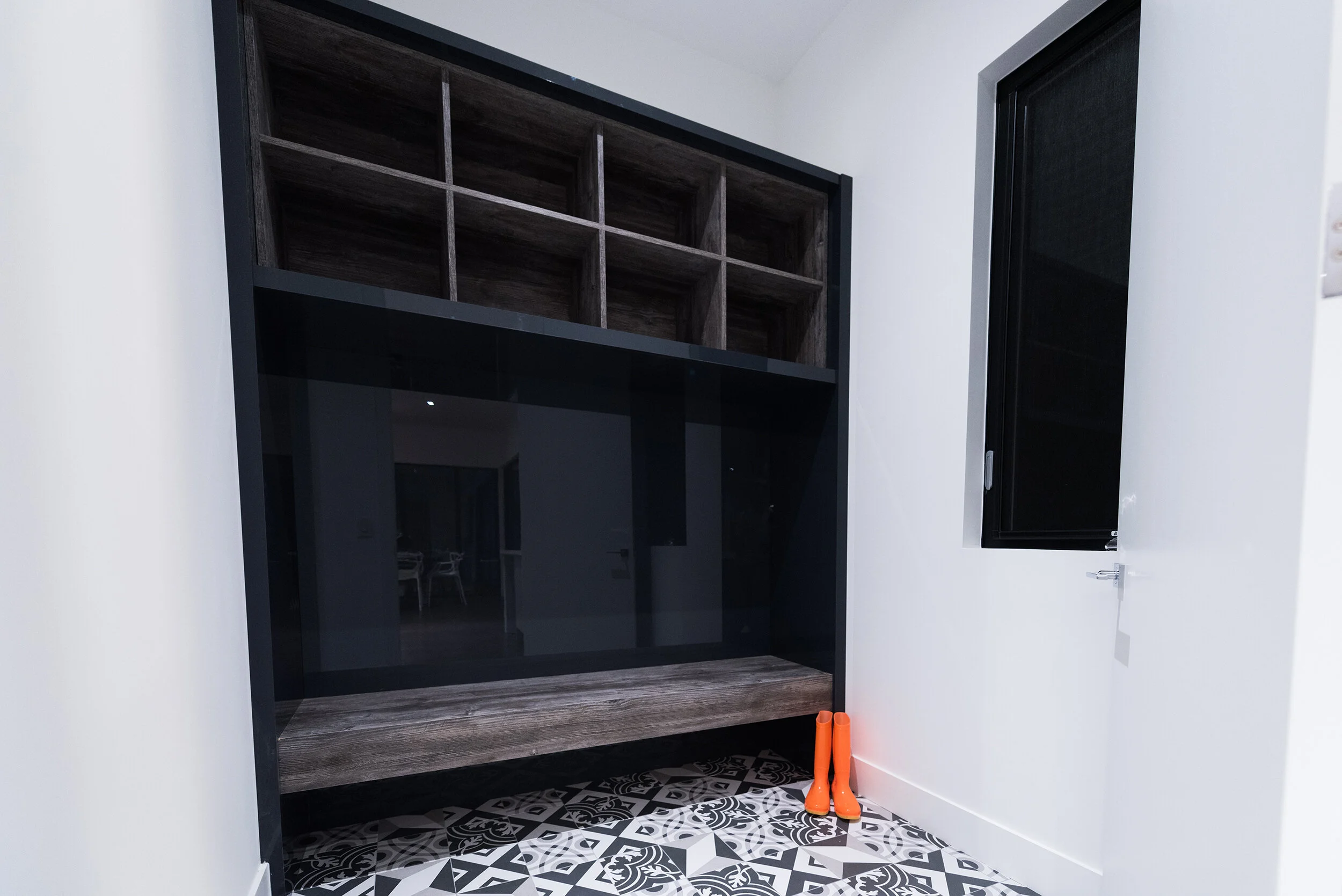 18 Fox Point Interior (35 of 35).jpg