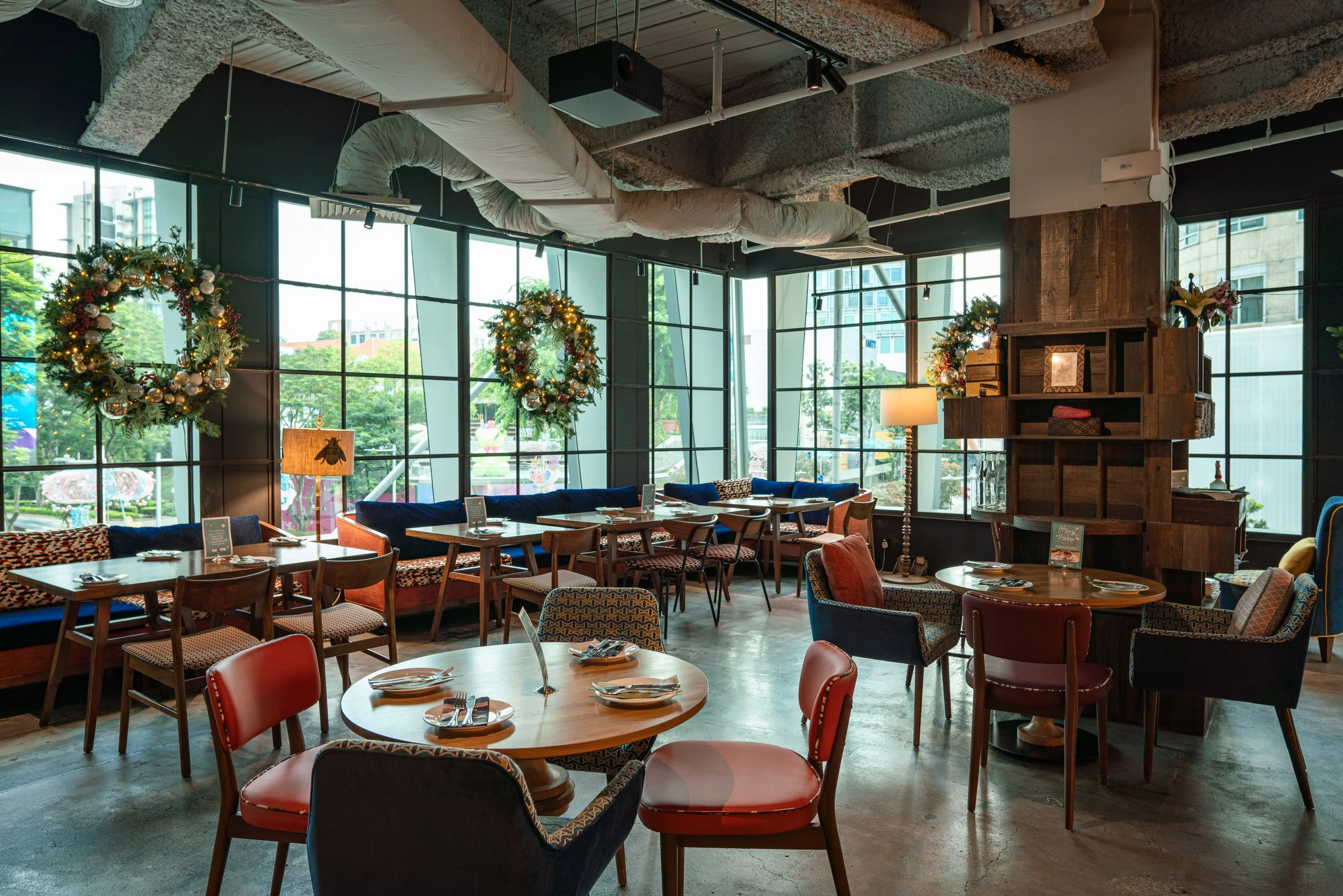 Wild Honey (Mandarin Gallery)